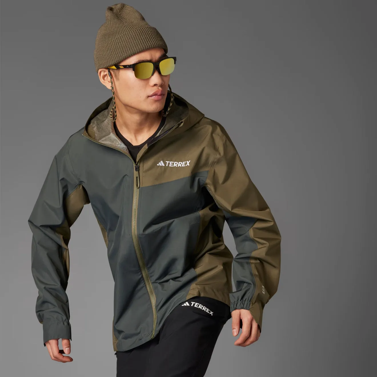 Shop the Savings Adidas Terrex Multi 2.5L Rain.Rdy Jacket Legend Ivy / Olive Strata