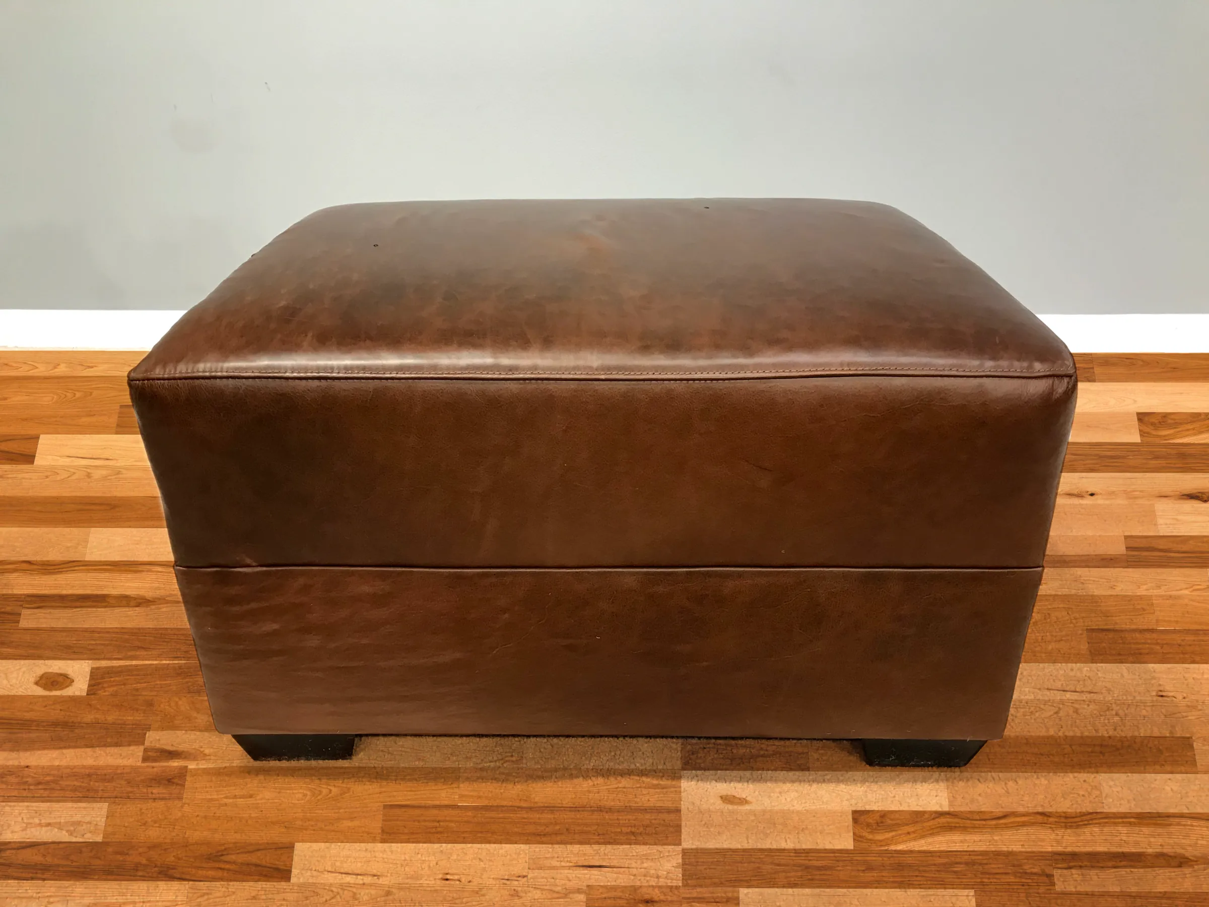 American Classics Leather - 550 Restoration - Ottoman