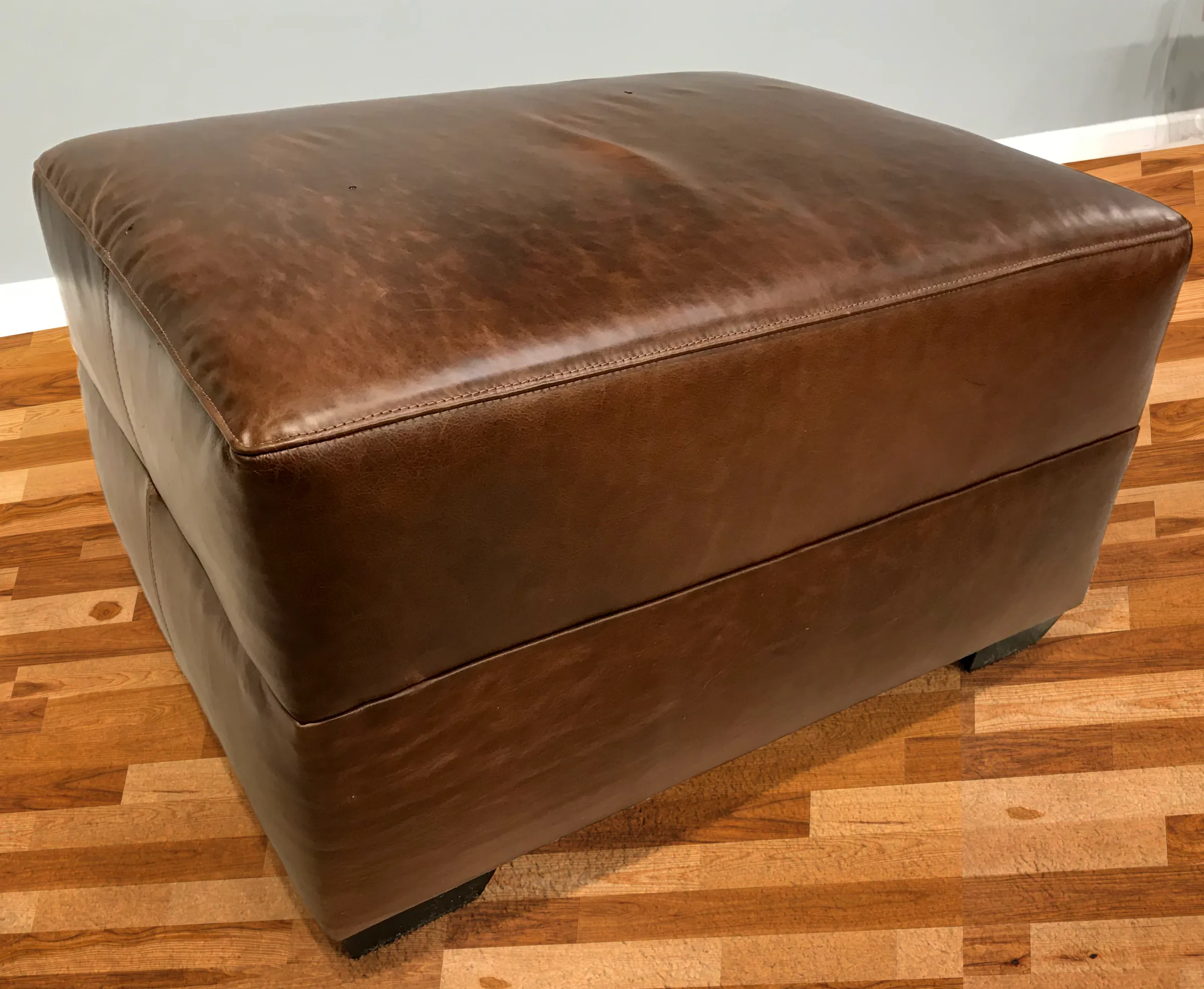 American Classics Leather - 550 Restoration - Ottoman