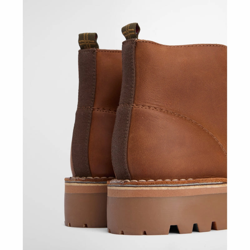 Online Exclusive Steal Limited Time Sale Barbour Hobart Mens Chukka Boot - Cognac