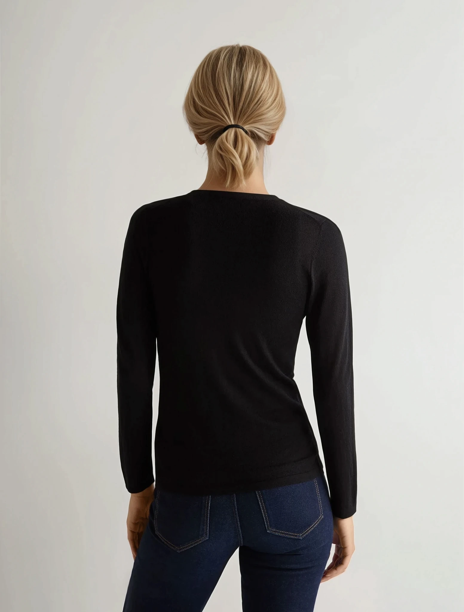 Limited Edition Offer Women'S Mia Superfine Cashmere V Neck Cardigan Black