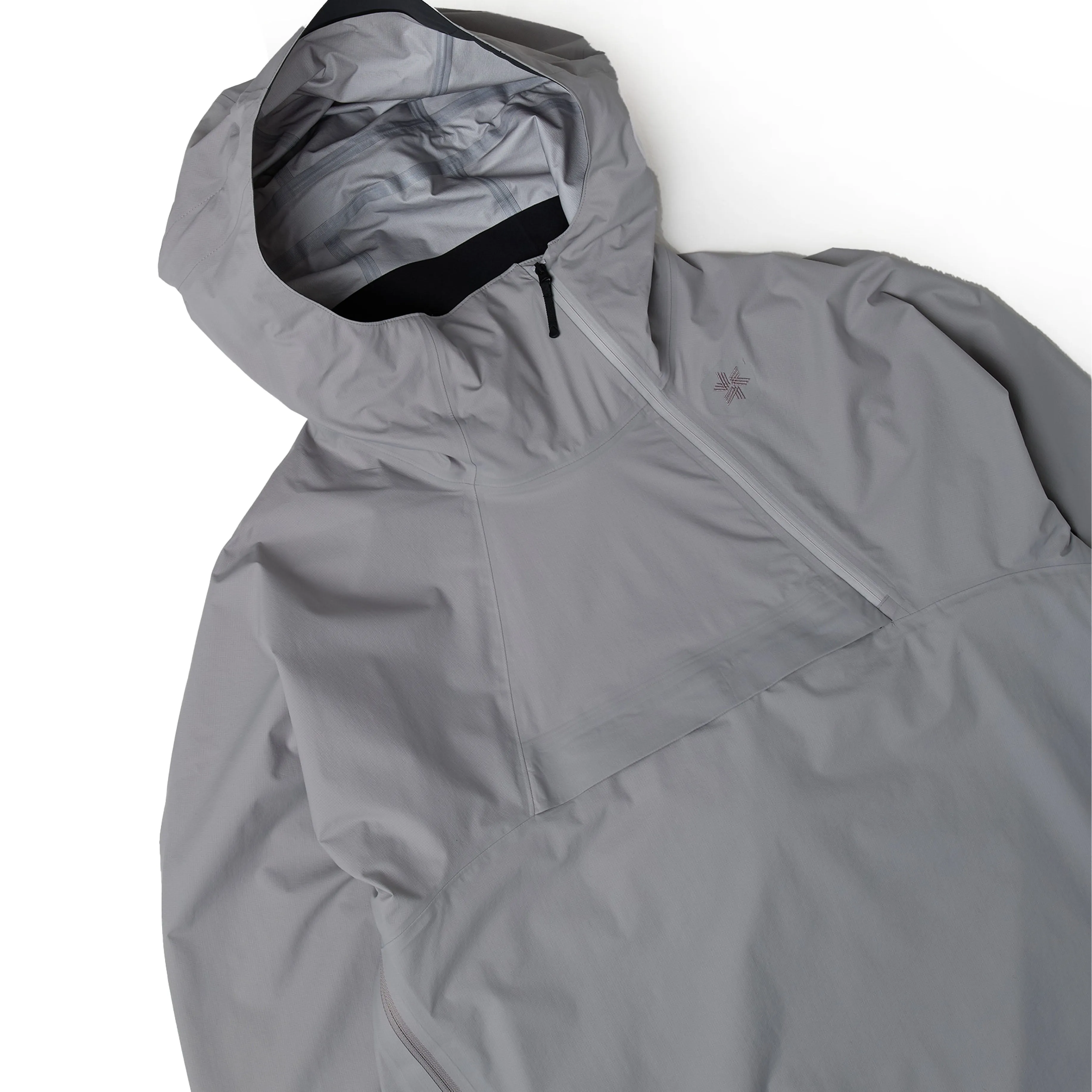 MustHave Gift Ideas Flash Offer Today Goldwin Pertex Shield Air Mountaineering Pullover Snow Gray
