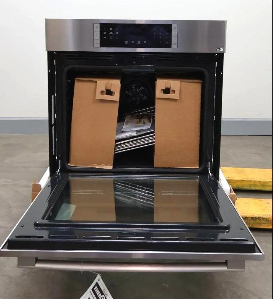 Bosch 30" SS Smart Wifi 4.6 Cap Single 800 Series Electric Wall Oven * HBL8453UC