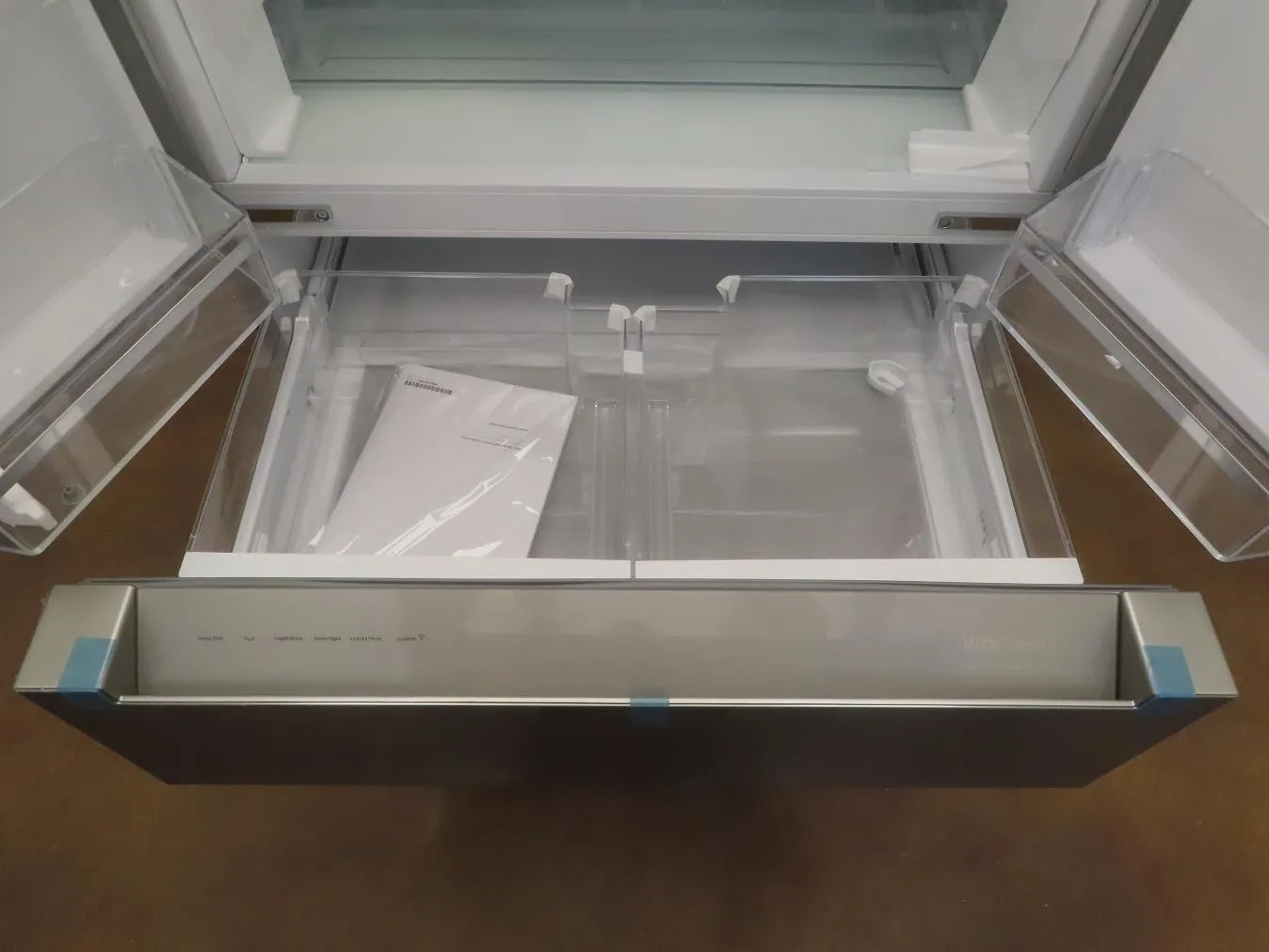 Bosch 800 Series 36" SS MultiAirFlow 21cu.Ft French Door Refrigerator B36CL80ENS