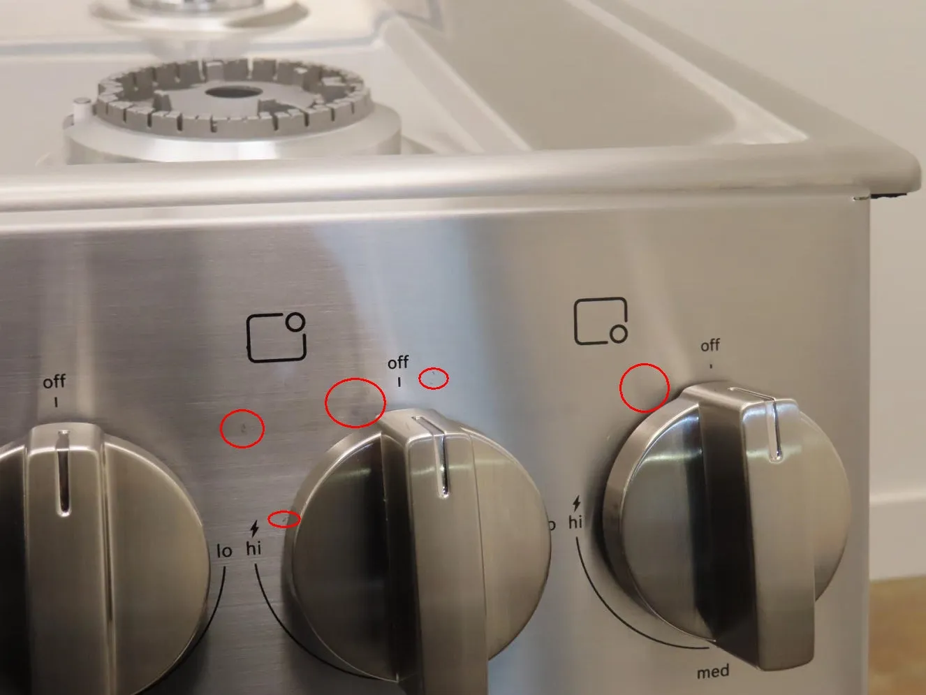 Bosch Benchmark Series HGIP056UC Stainless Steel 30" Slide-In Gas Range
