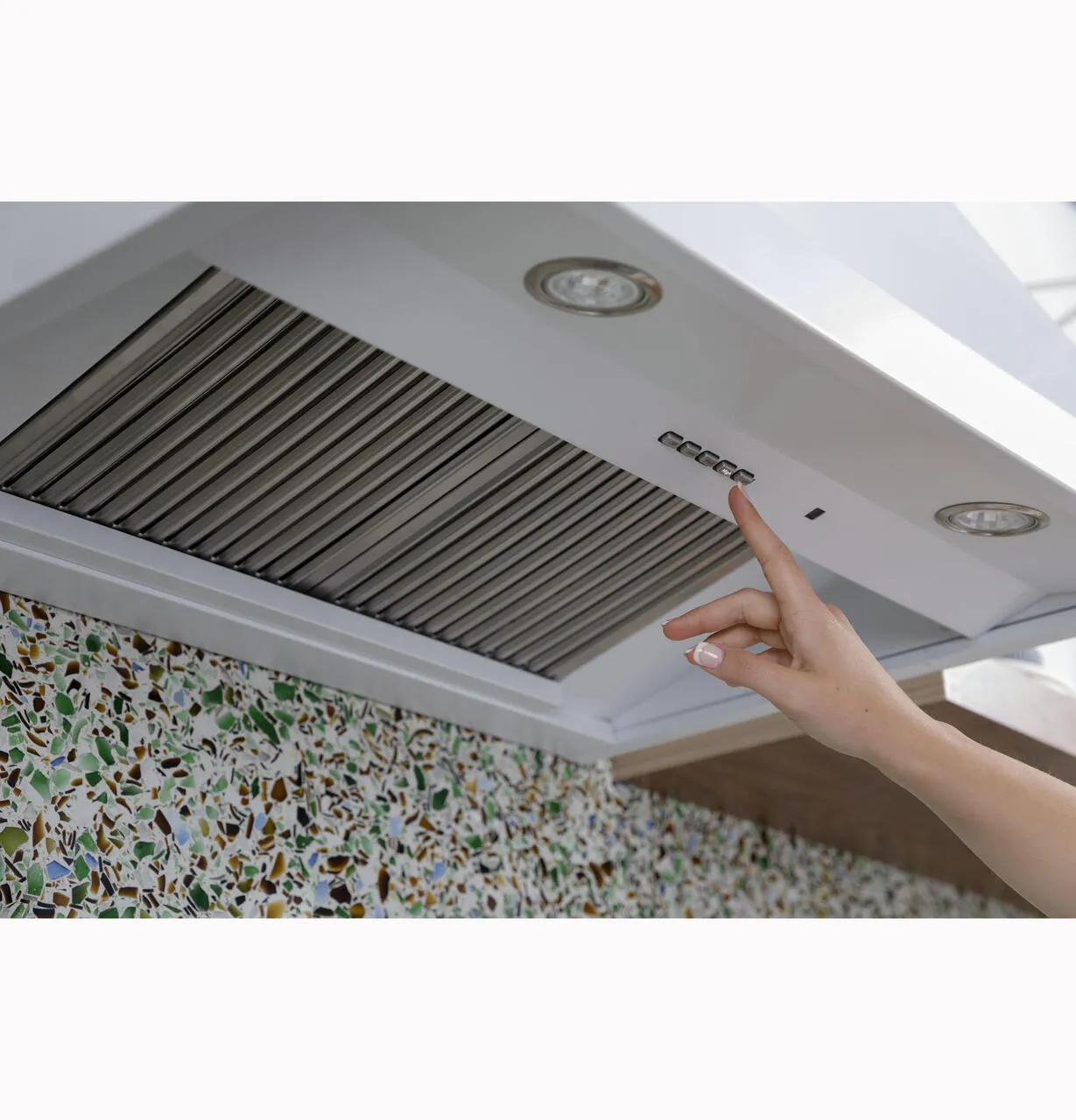 Cafe CVW93044PWM Caf&#8482; 30" Commercial Hood