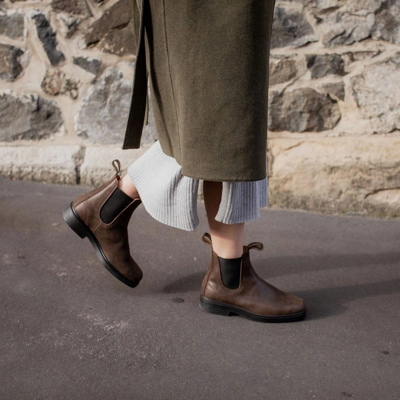 Blundstone 2029 Dress Boots - Antique Brown Todays Mega Savings Clearance Event