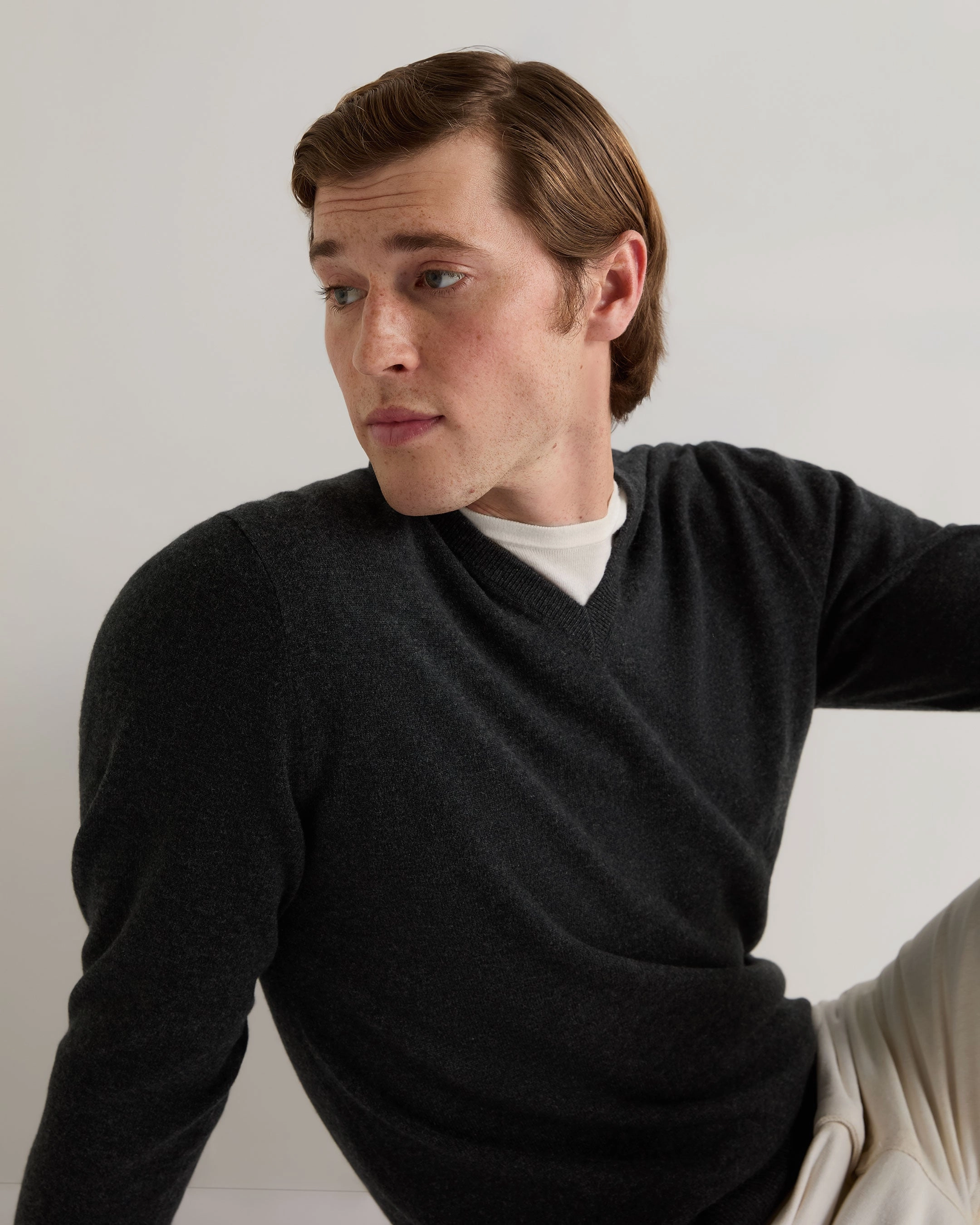 Men'S Burlington V Neck Cashmere Jumper Dark Charcoal Grey Dont Miss Out Perfect Gift Offer
