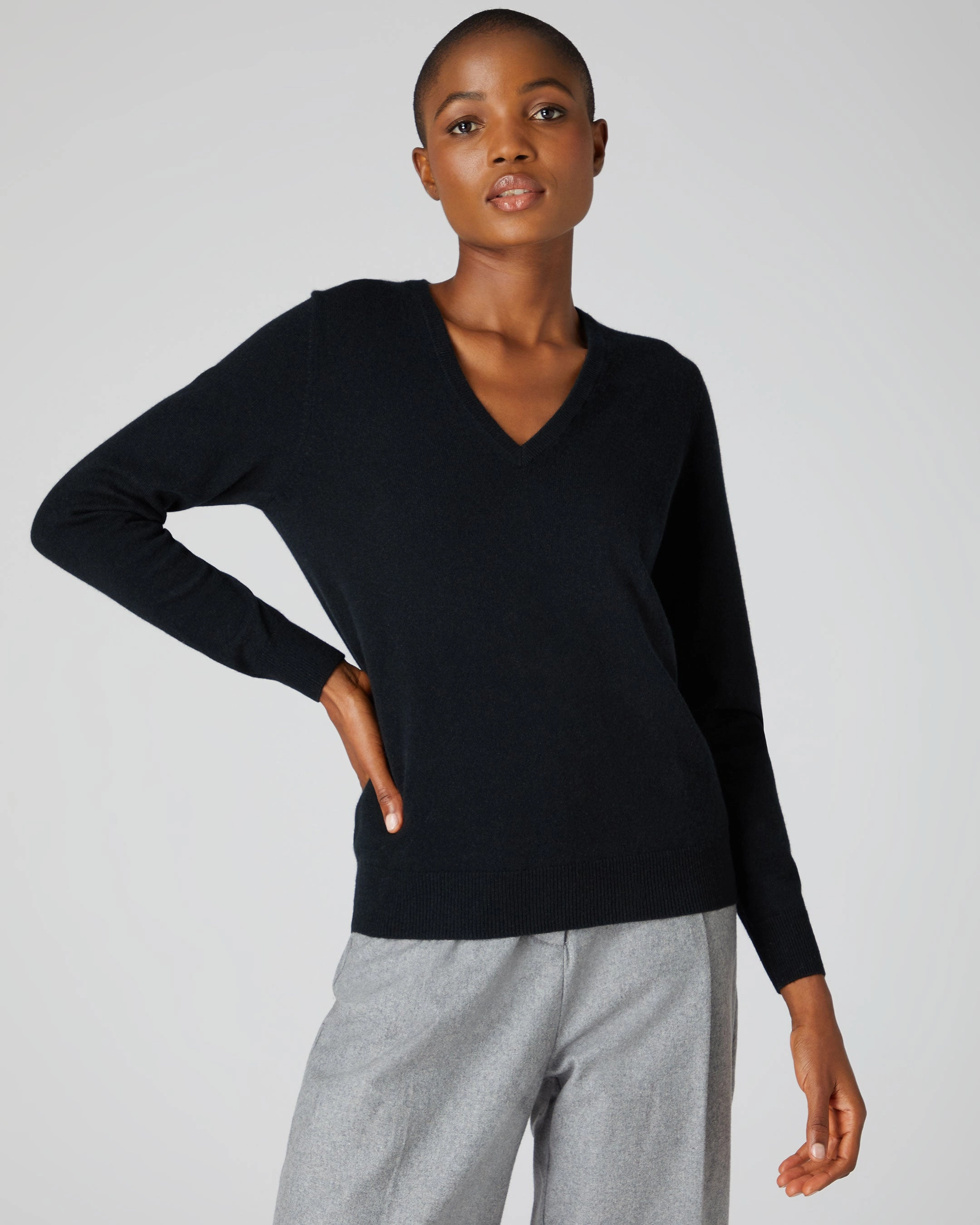 Women'S Phoebe V Neck Cashmere Jumper Black Exclusive Hot Pick Perfect Gift Sale