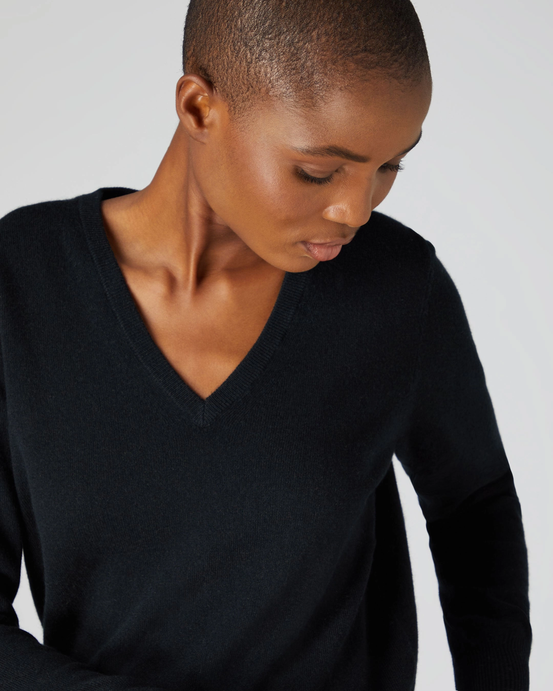 Women'S Phoebe V Neck Cashmere Jumper Black Limited Time Offer
