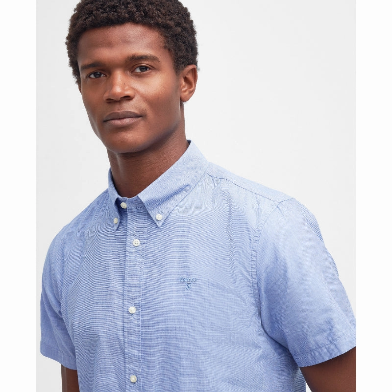 Grab the Deal Now Barbour Crest Poplin Short Sleeved Mens Tailored Fit Shirt - Sky