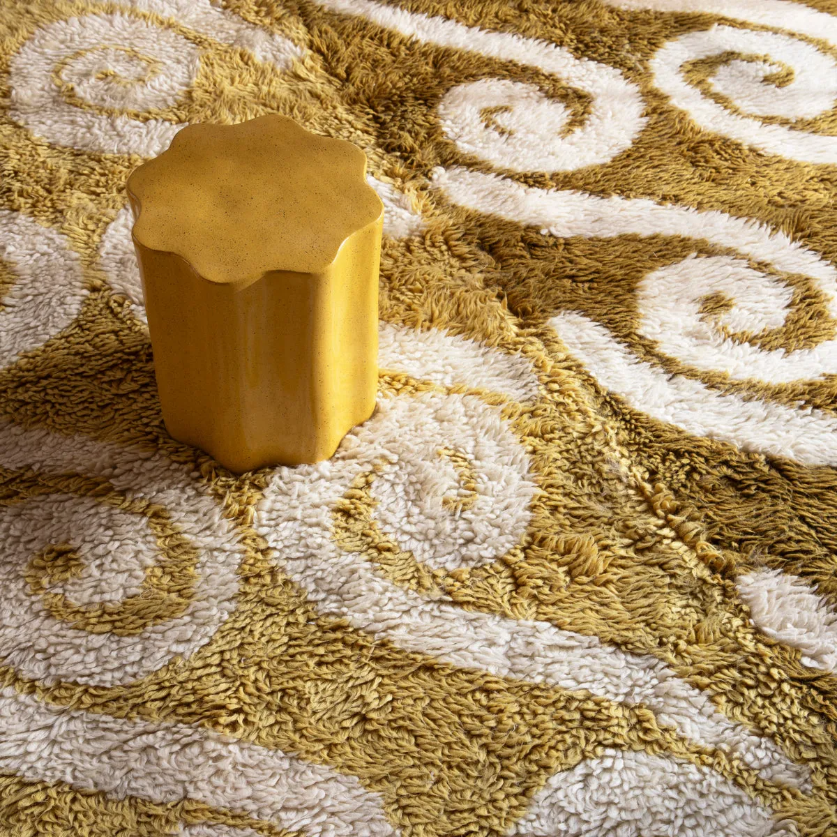 Curls Rug (Golden)