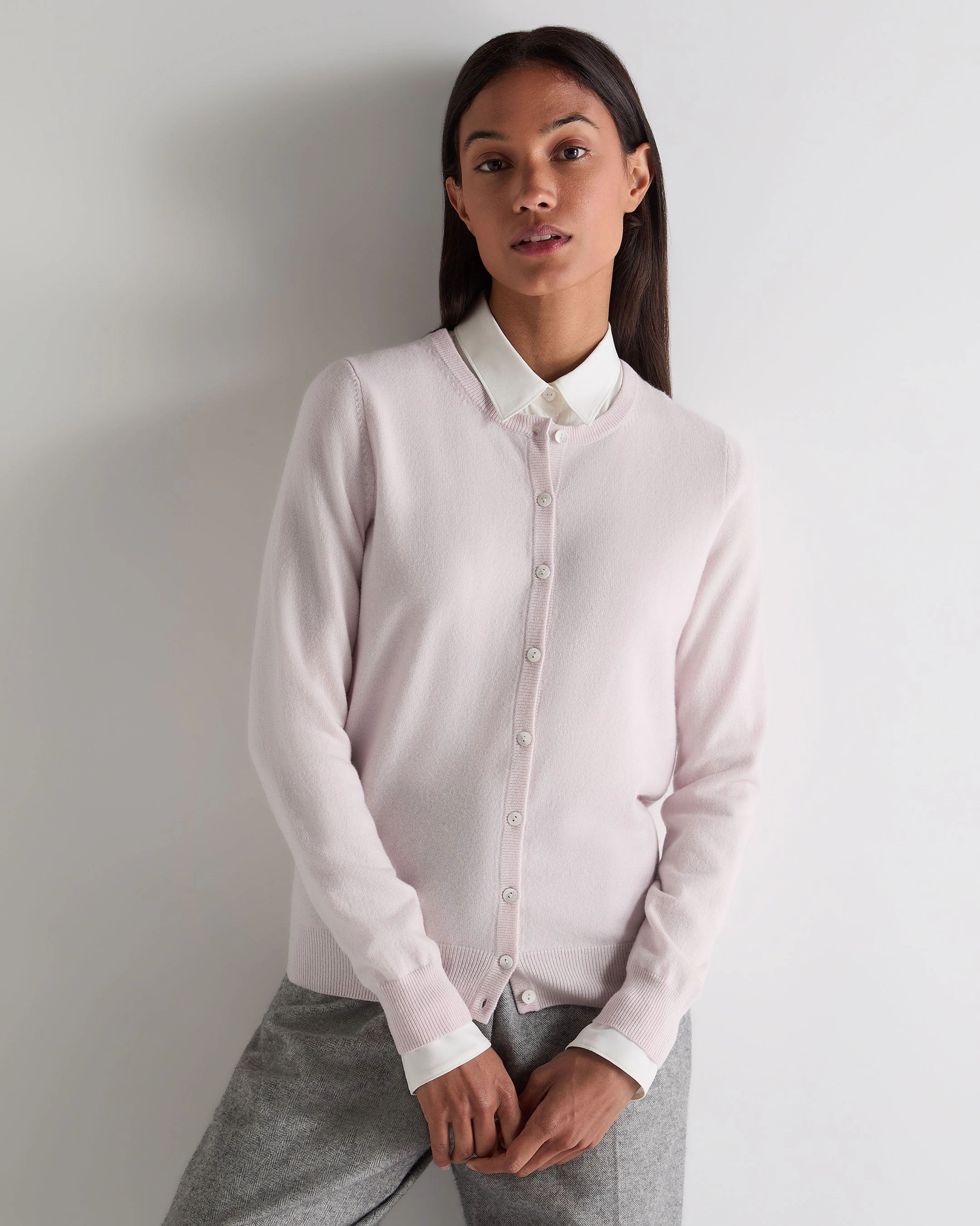 Limited Time Steal Big Hot Sale Women'S Olivia Round Neck Cashmere Cardigan Chalk Pink