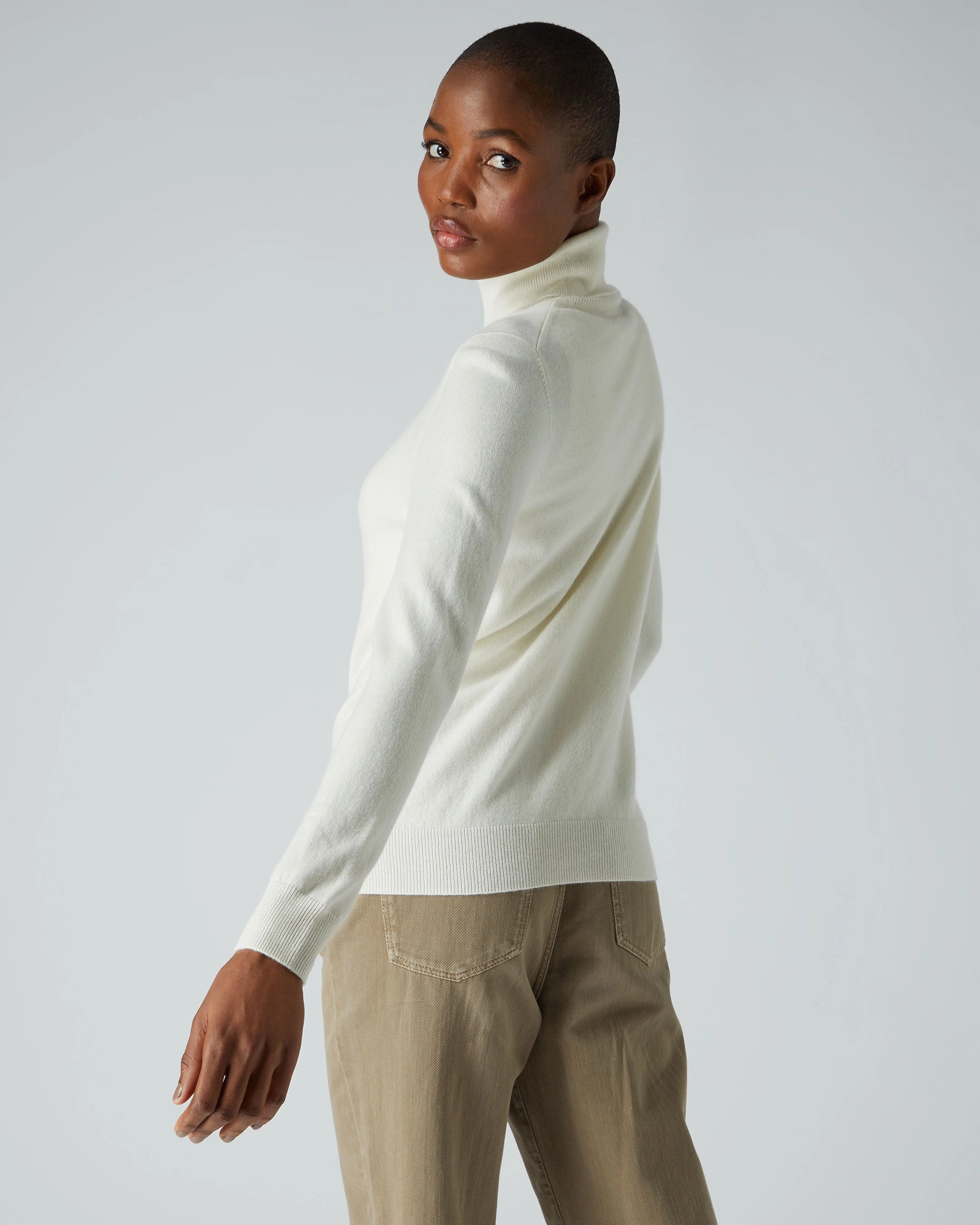 Today Only Discount Women'S Luna Roll Neck Cashmere Jumper New Ivory White