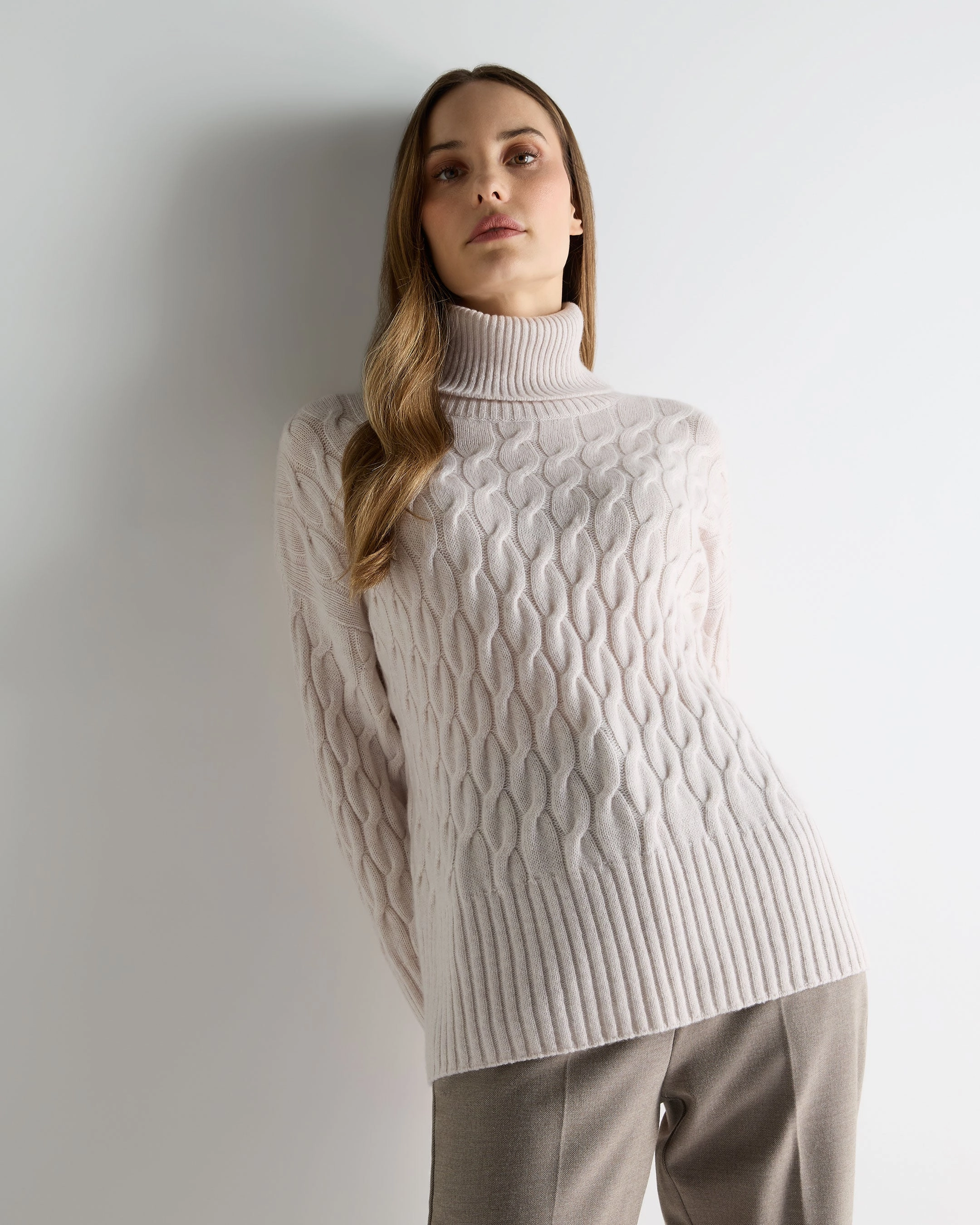 Hot Offer Frenzy Women'S Emmie Relaxed Cable Roll Neck Cashmere Jumper Frost White