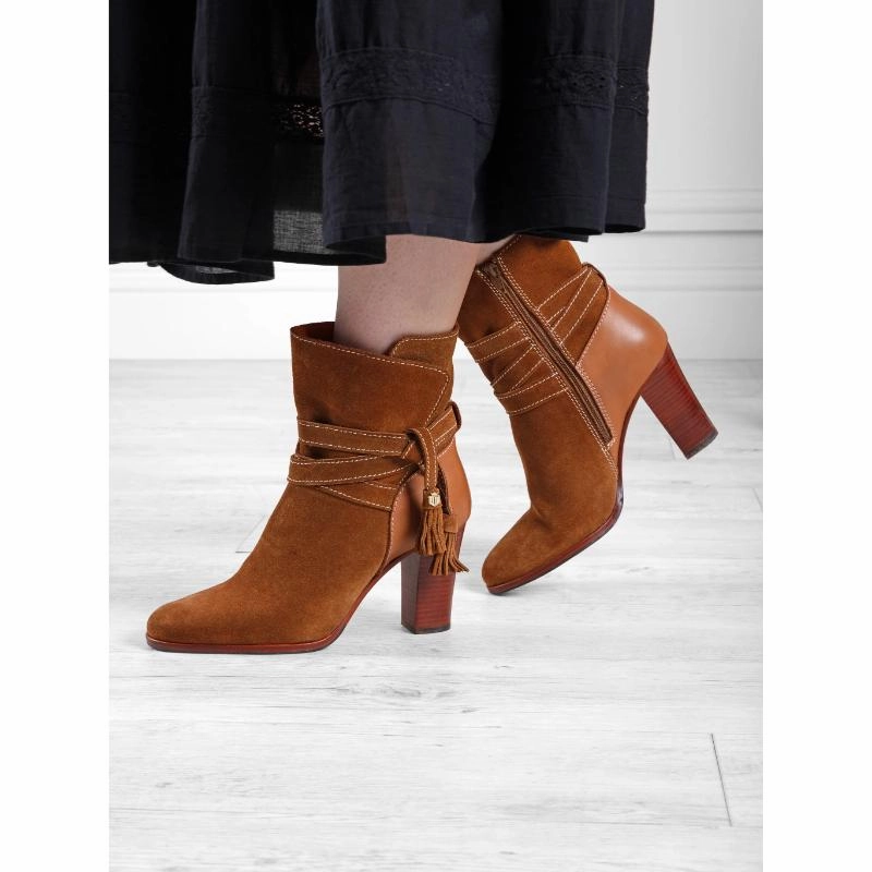 Today Only Hot Pick Instant Savings Inside Fairfax & Favor Dorset Suede Ladies Ankle Boot - Tan