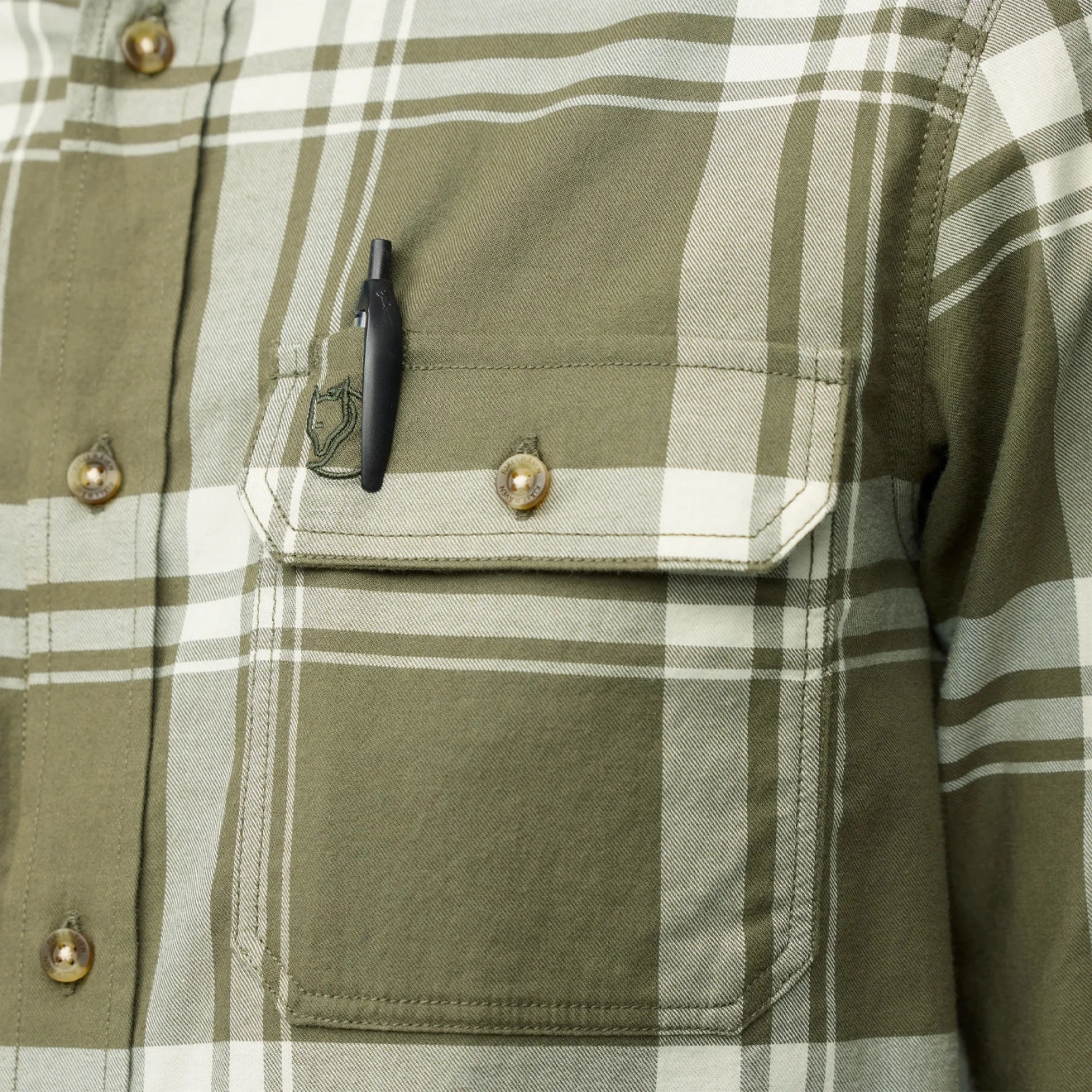 Fjallraven Ovik Lite Flannel Shirt Laurel Green / Chalk White Perfect Gift Sale
