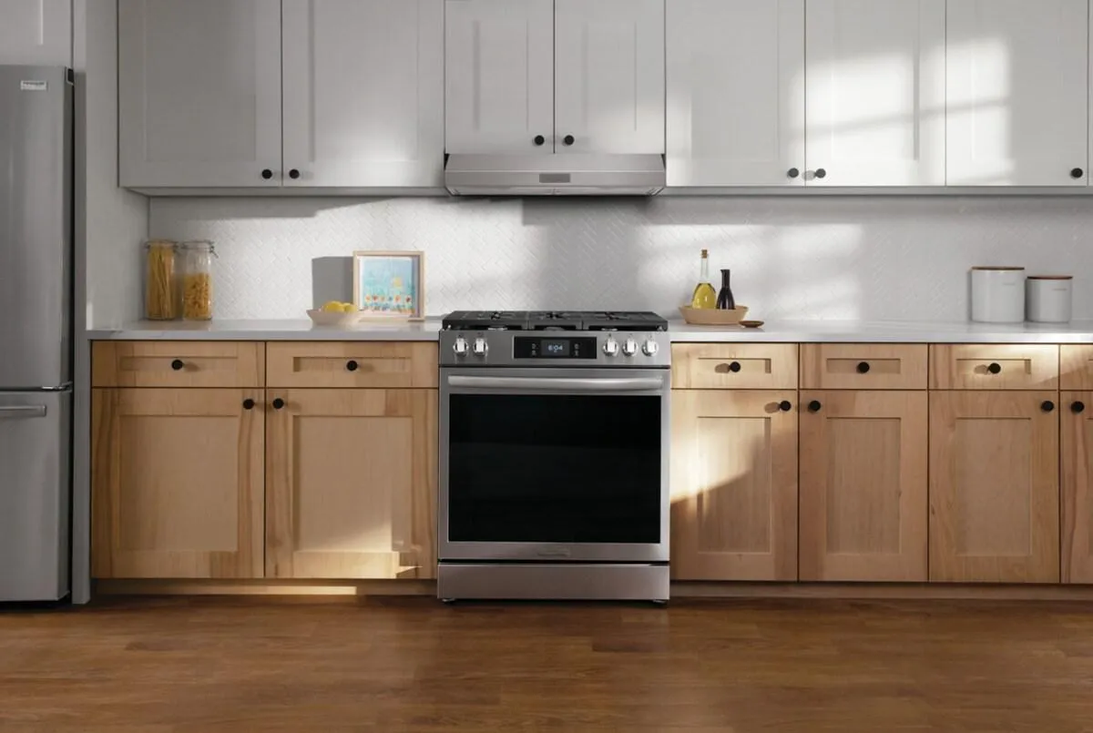Frigidaire FCVW3052AS Frigidaire Undercabinet 30" Ventilation Hood