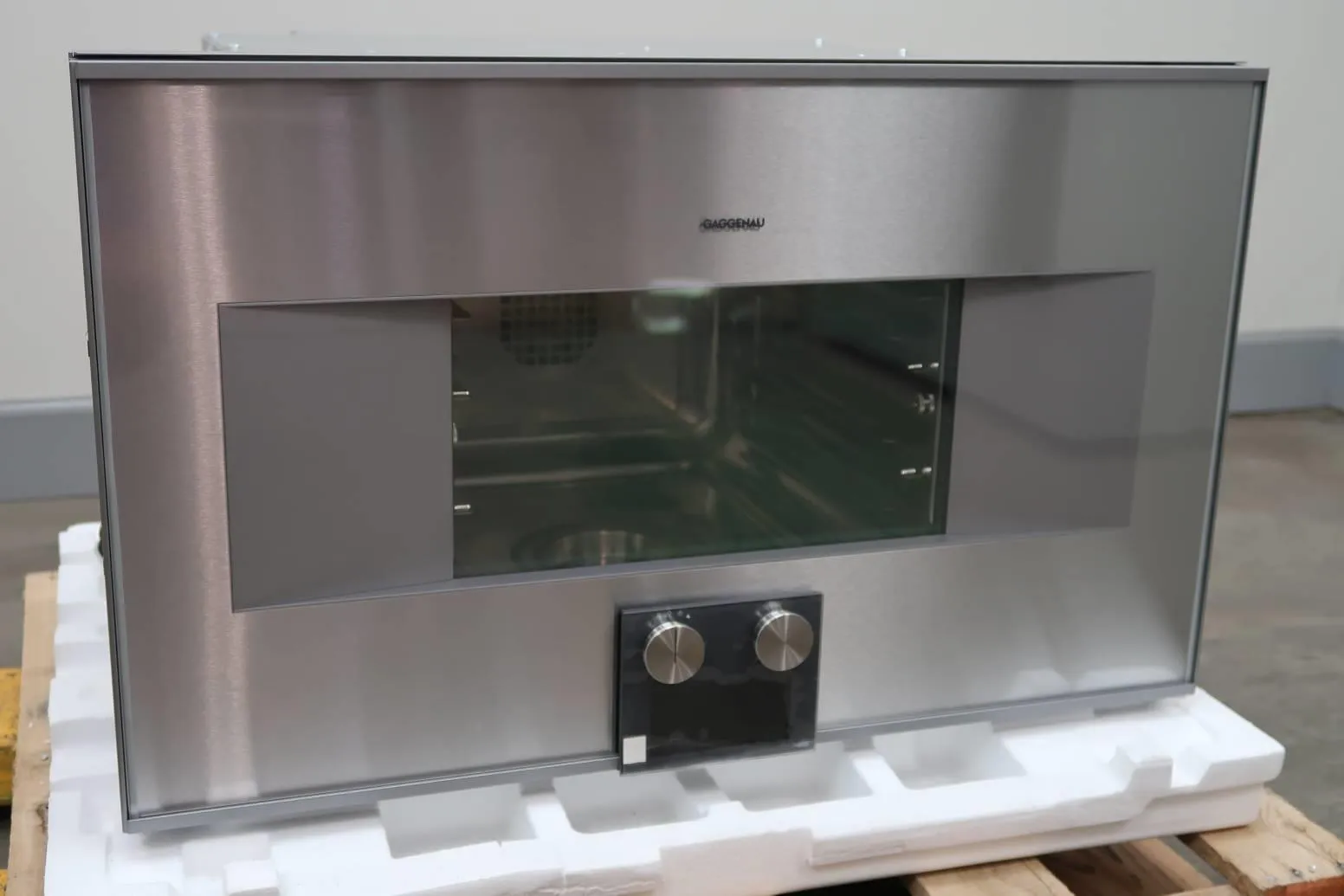 Gaggenau 30" 400 Series Stainless 1.5 cuft Capacity Combi-Steam Oven BS464610