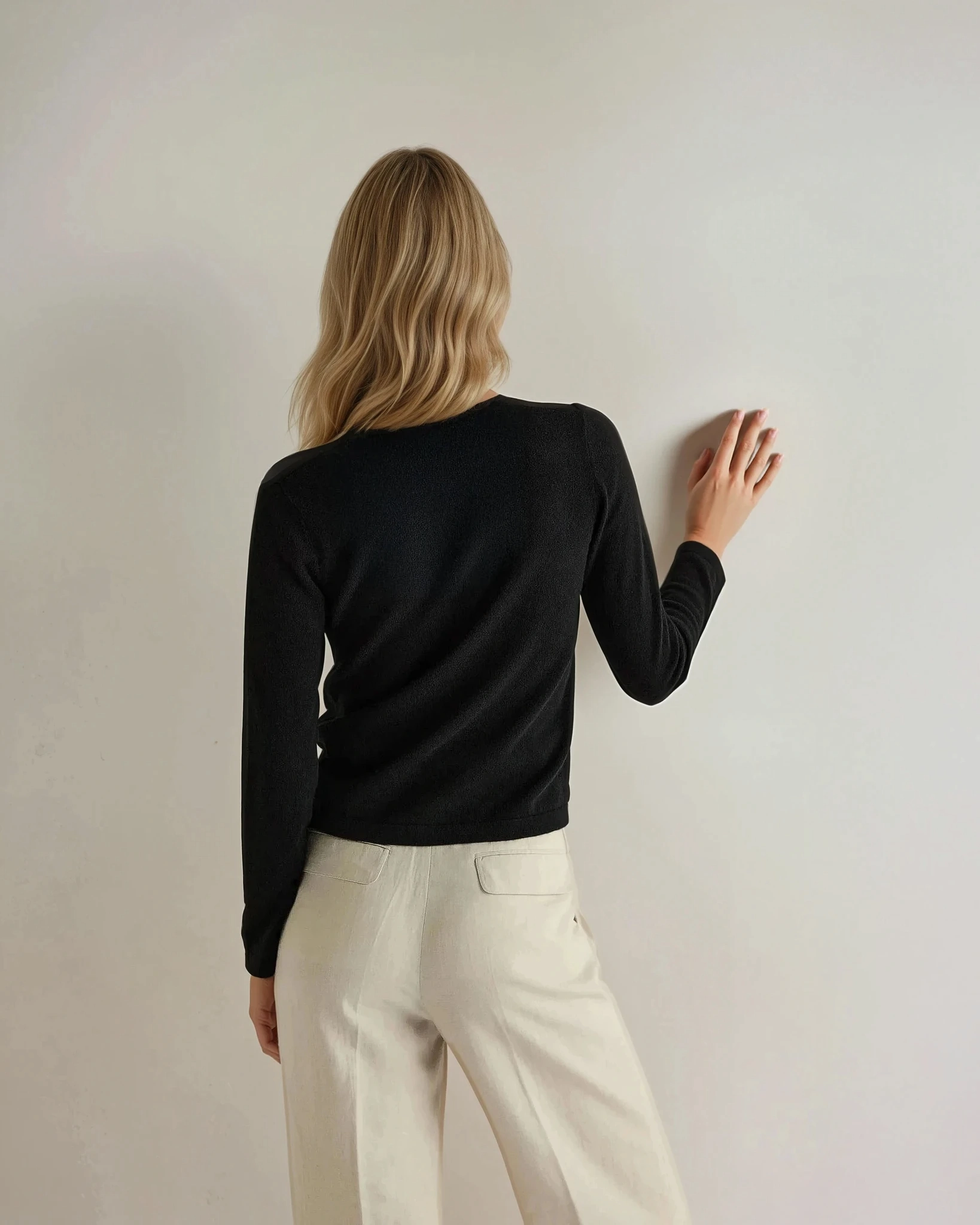 Women'S Hallie Round Neck Cashmere Cardigan Black Daily Special Offer