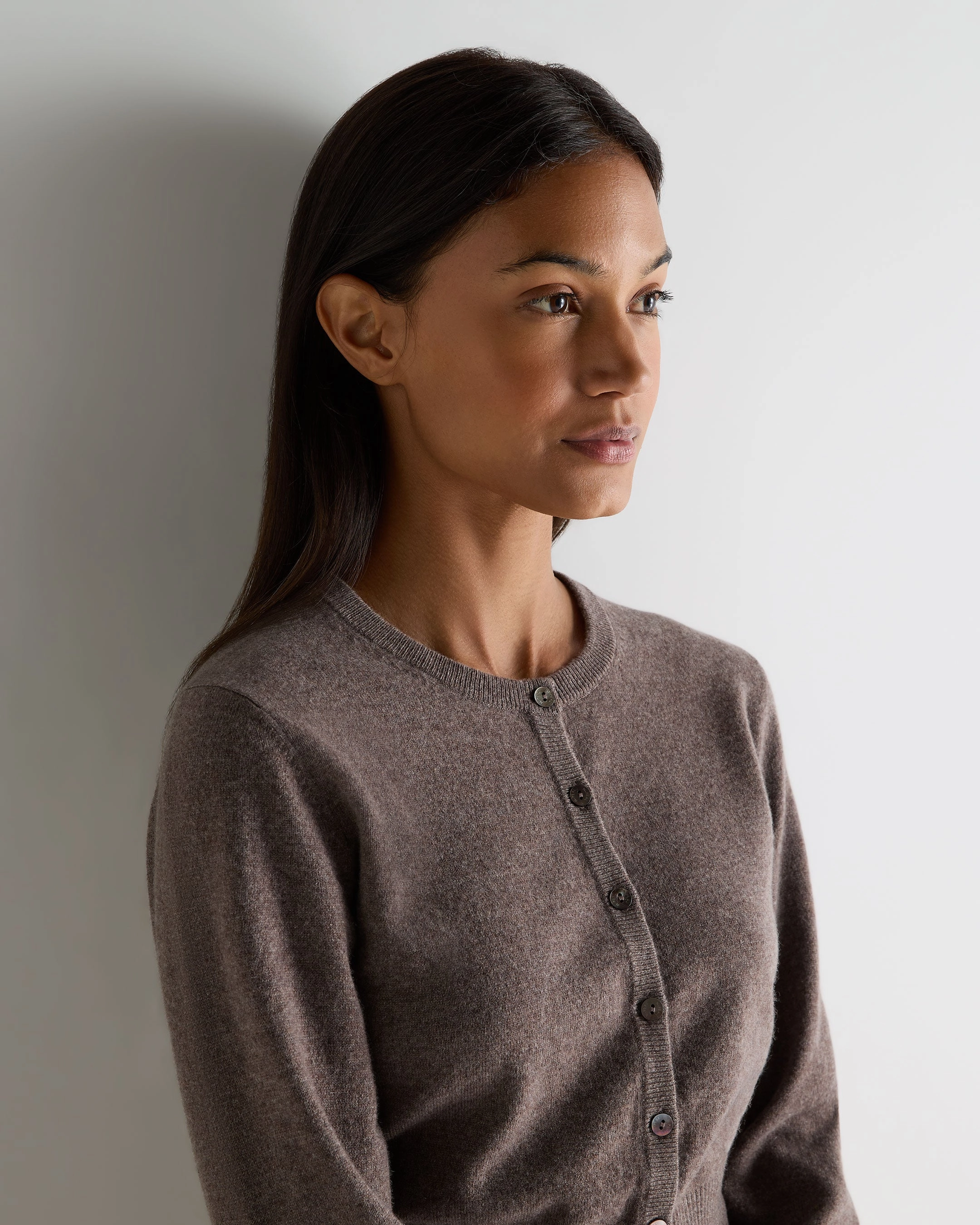 Last Chance Steal Women'S Ivy Cropped Cashmere Cardigan Otter Brown