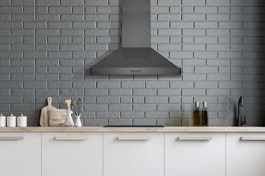 Hauslane WM590BSS30 Hauslane Chef 30-In Convertible Black Stainless Steel Wall-Mounted Range Hood