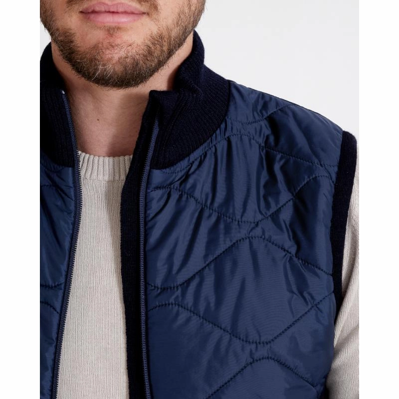 Save Today Only Price Slash Today Holebrook Conny Windproof Mens Gilet - Navy
