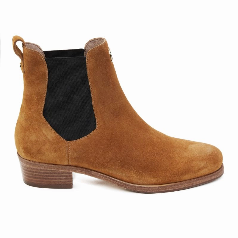 Shop Save Today Holland Cooper Chelsea Low Suede Ladies Boot - Tan