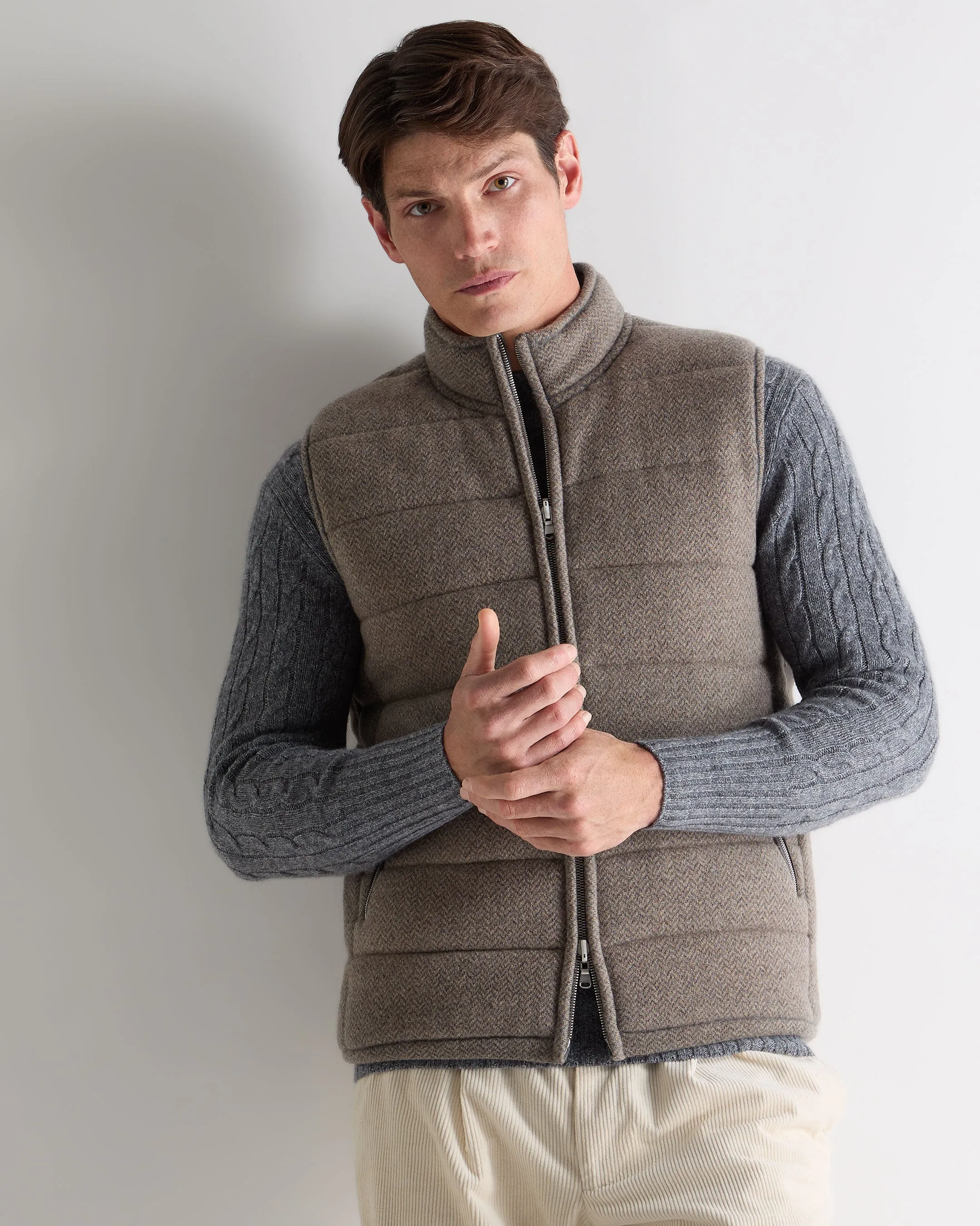 Dont Wait Save Today Instant Savings Inside Men'S Mall Herringbone Cashmere Gilet Smoky Herringbone Grey