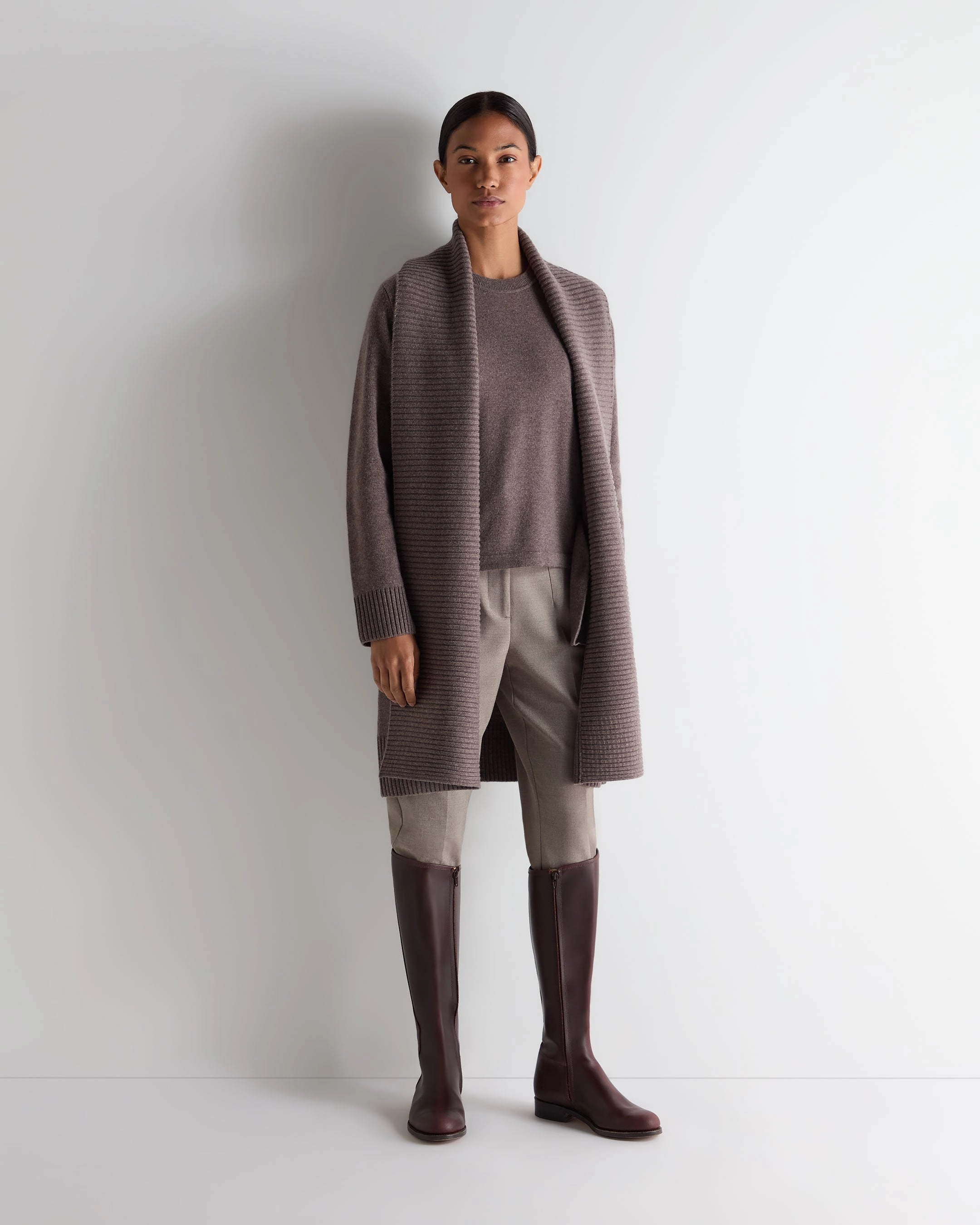 Women'S Hallie Round Neck Cashmere Jumper Otter Brown Save Today Only Deal of the Day