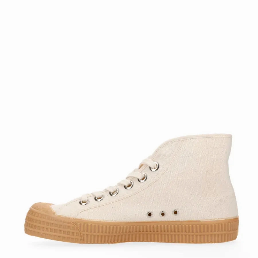 Grab Your Deal Today Novesta Star Dribble Trainer 99 Beige / 003 Transparent