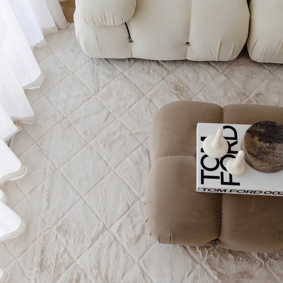Jessa Diamond Shag Rug