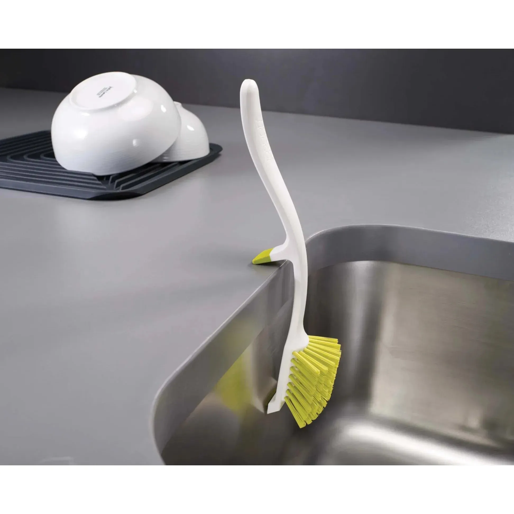 Joseph Joseph Edge Grey Washing-up Brush