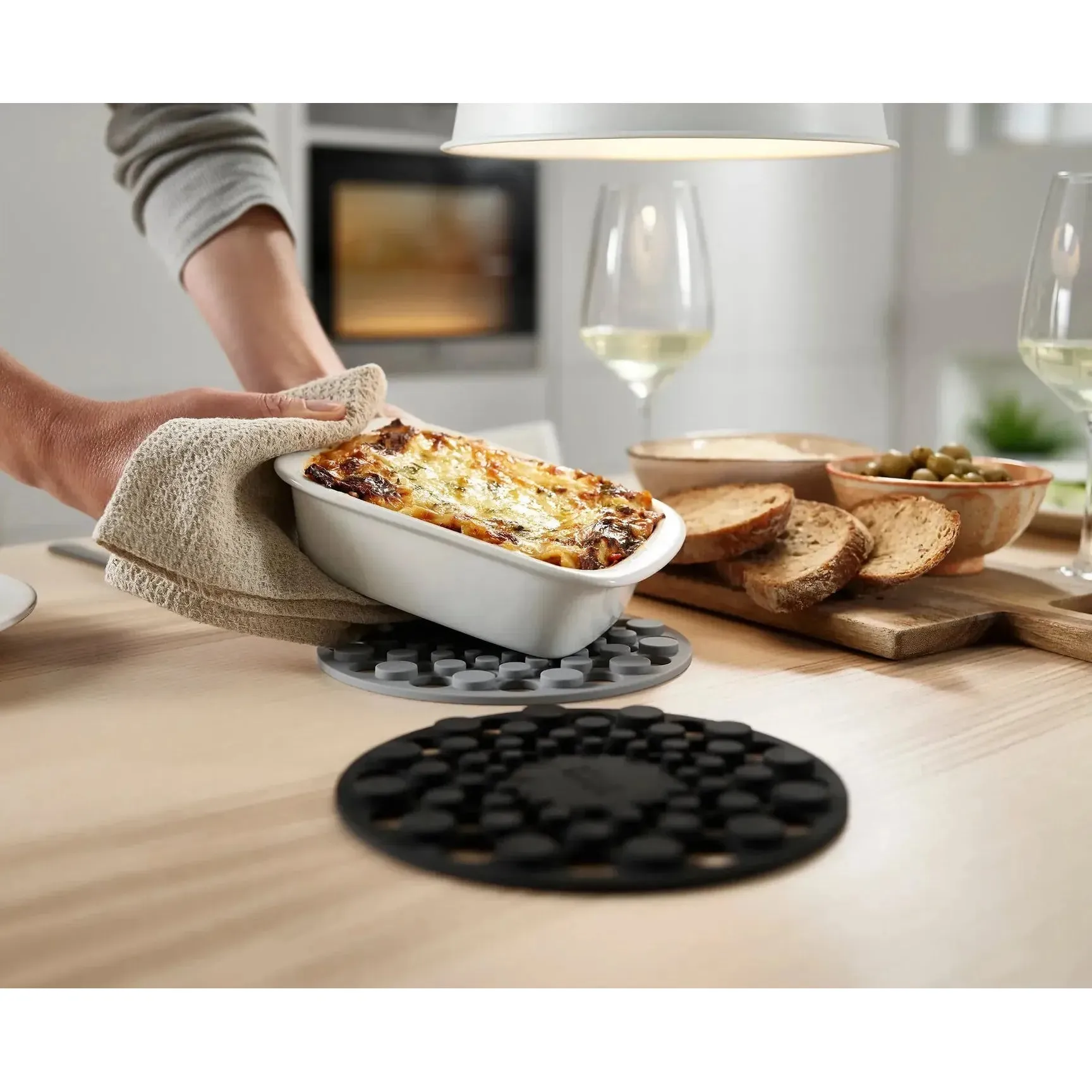 Joseph Joseph Spot-On Set of 2 Grey Silicone Trivets