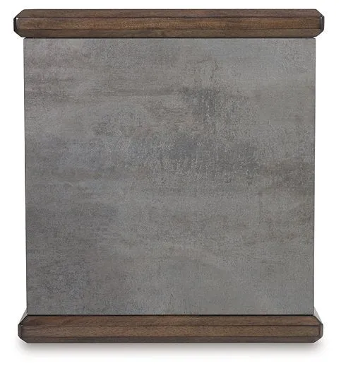 Kallenny End Table
