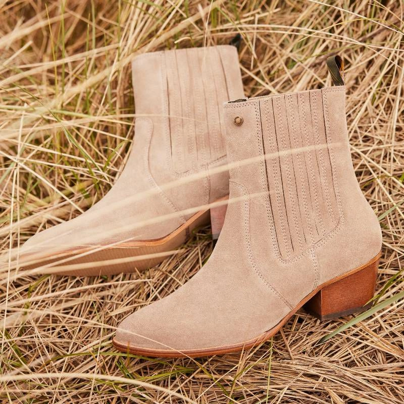 Dont Miss Hot Deals Trending Offer Today Barbour Prue Ladies Suede Boot - Taupe
