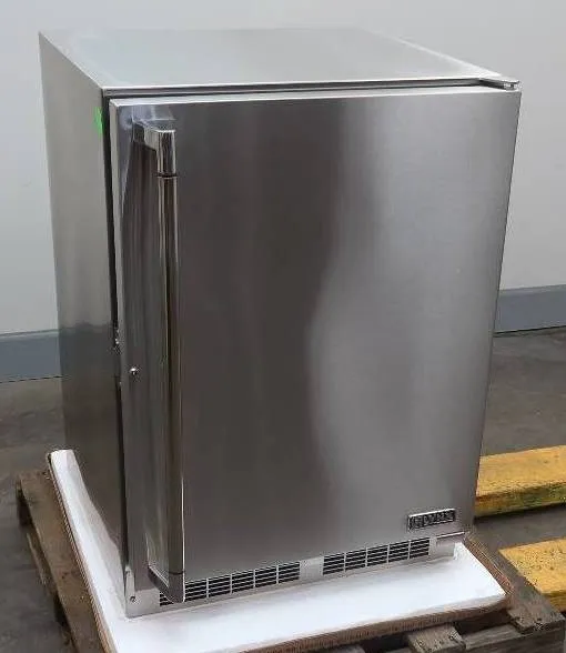 Lynx 24 Inch 5.3 cu.ft Built-In Outdoor Stainless Steel Refrigerator LN24REFR