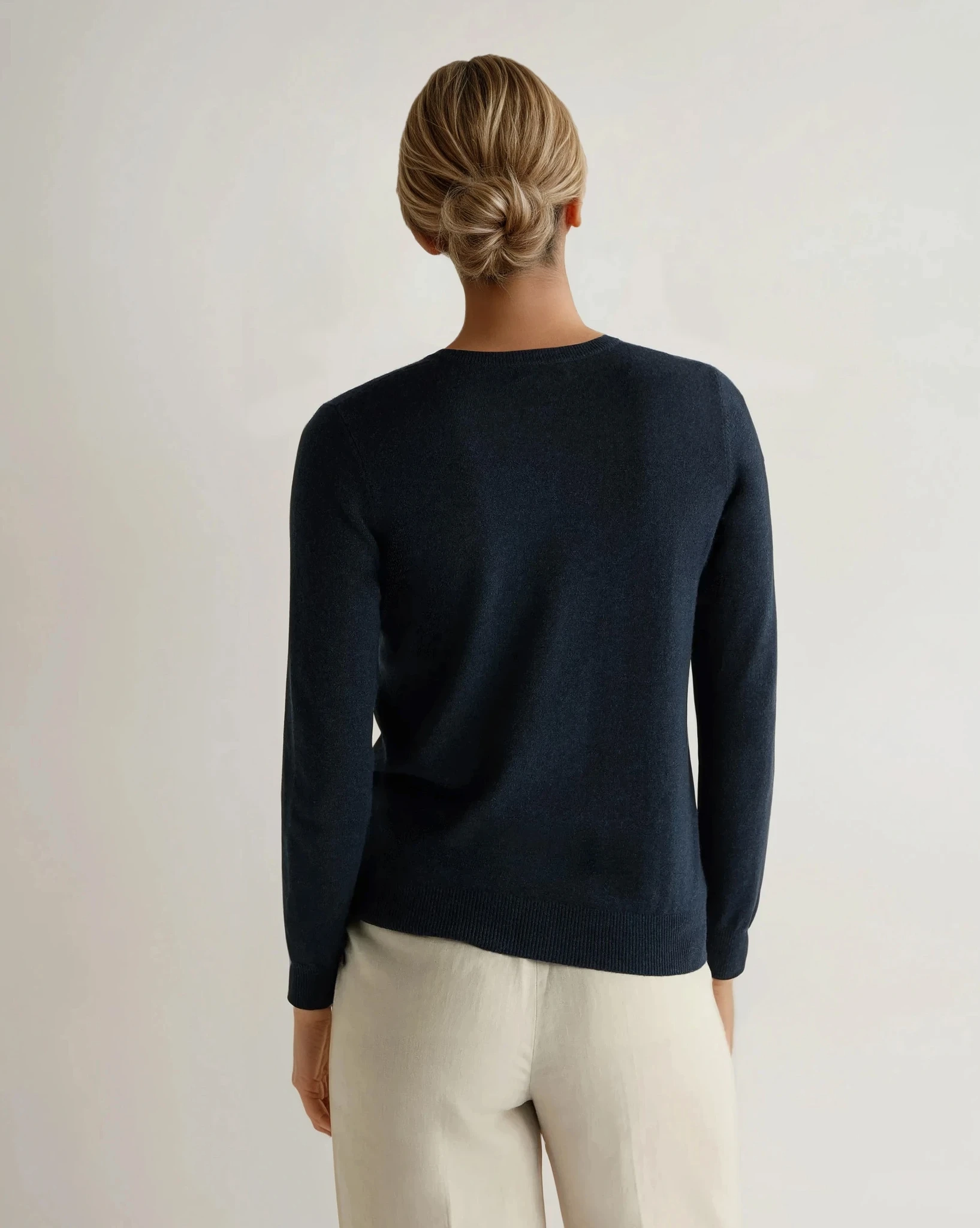 Women'S Evie Classic Round Neck Cashmere Jumper Indigo Blue Limited Stock Hot Deal Special Offer Inside