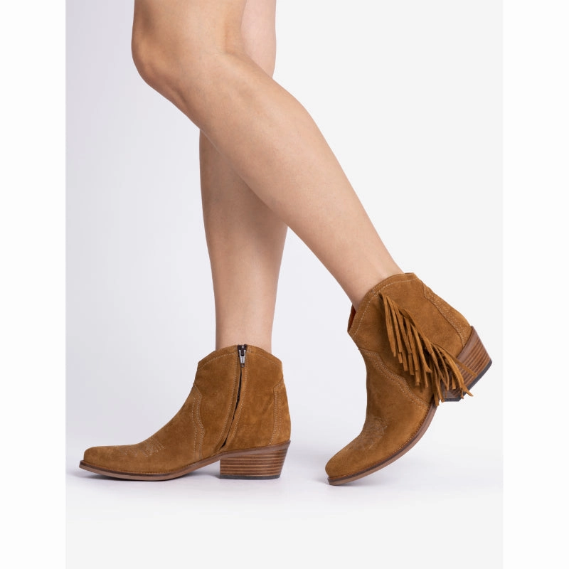 Todays Hot Pick Save Today Event Penelope Chilvers Betty Fringe Ladies Suede Boot - Tan