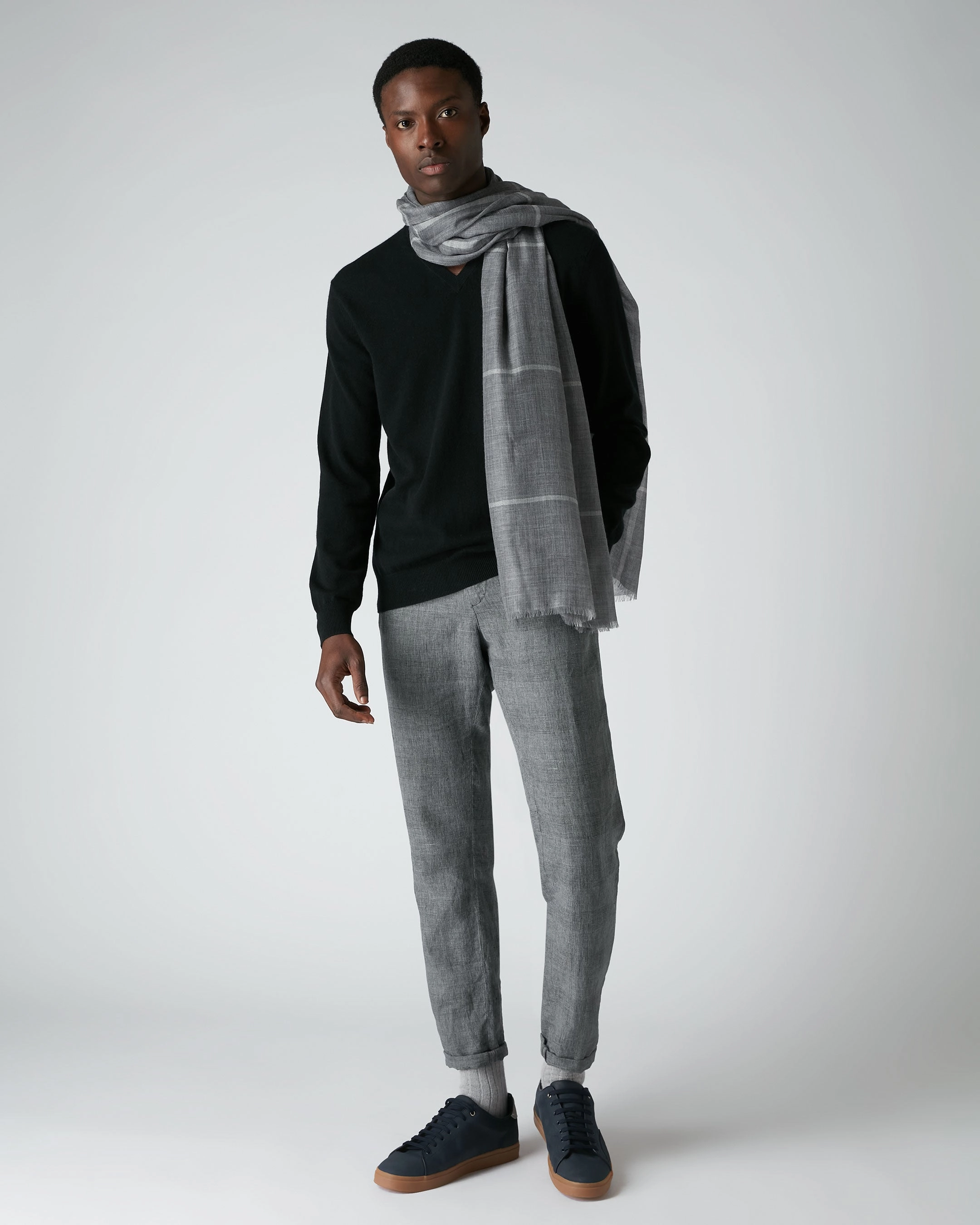 Best Deal Online Men'S Burlington V Neck Cashmere Jumper Black