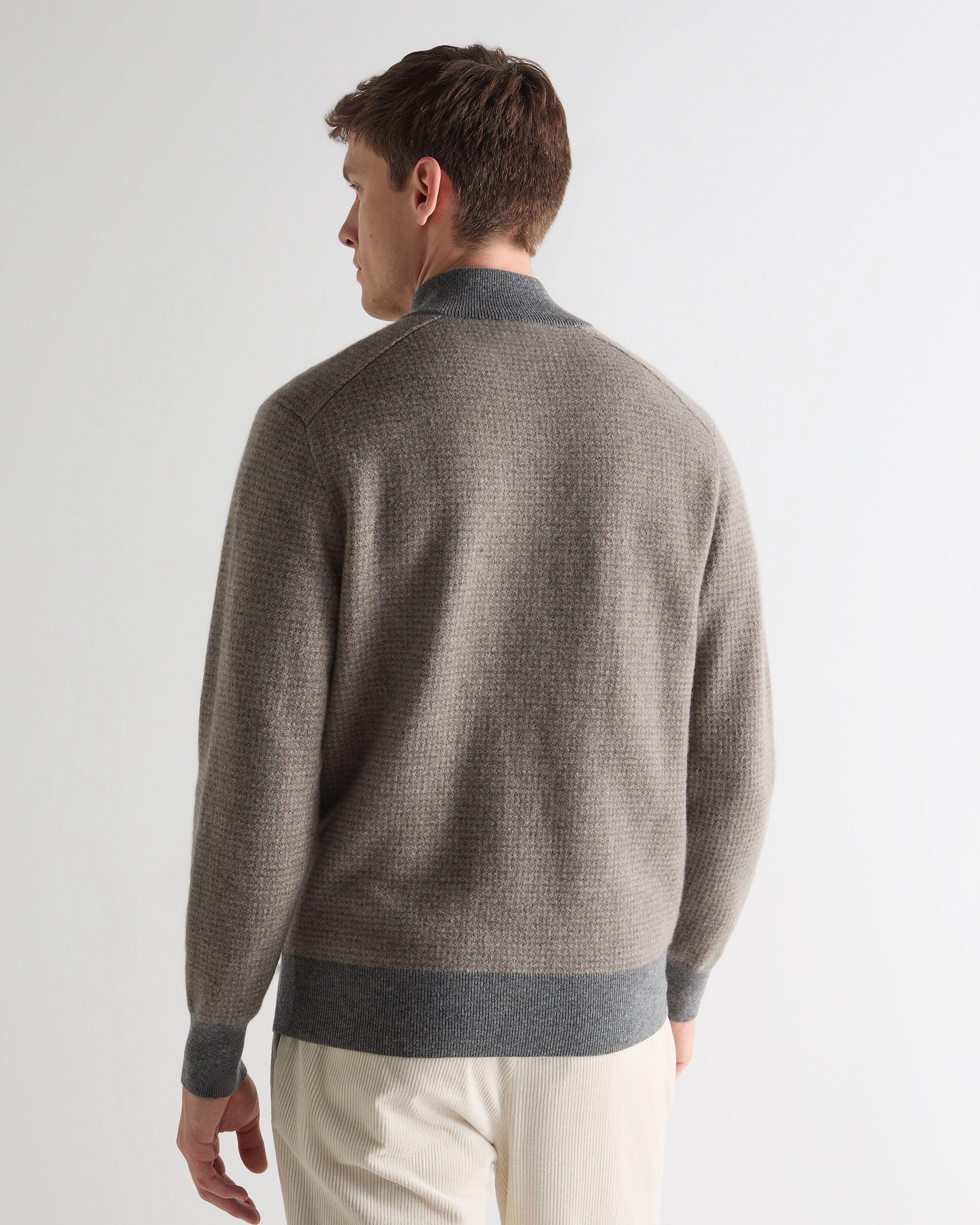 Hot Clearance Now Grab Your Savings Men'S Half Button Herringbone Cashmere Jumper Truffle Houndstooth Grey