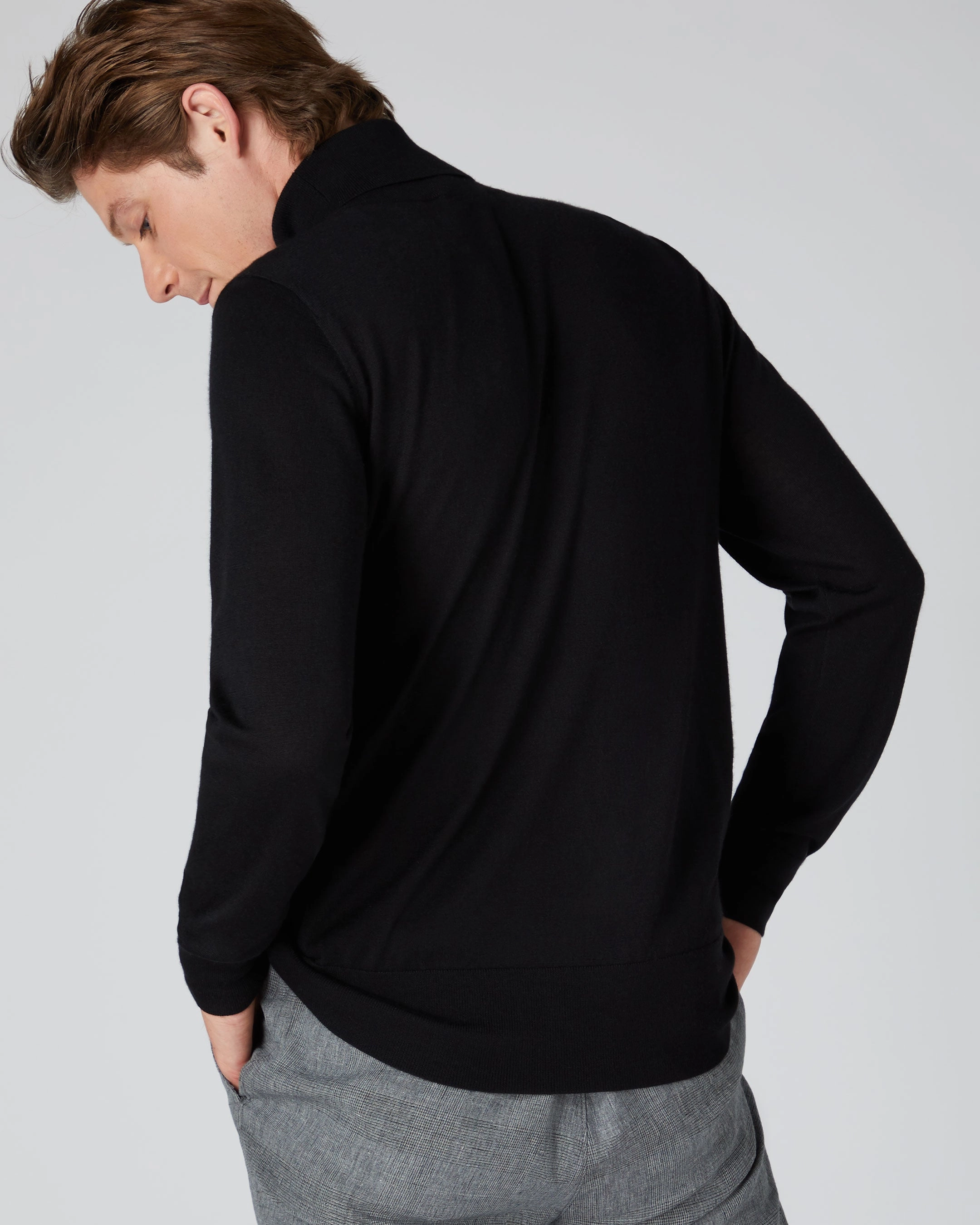 Men'S Pimlico Fine Gauge Cashmere Roll Neck Jumper Black Perfect Gift Sale