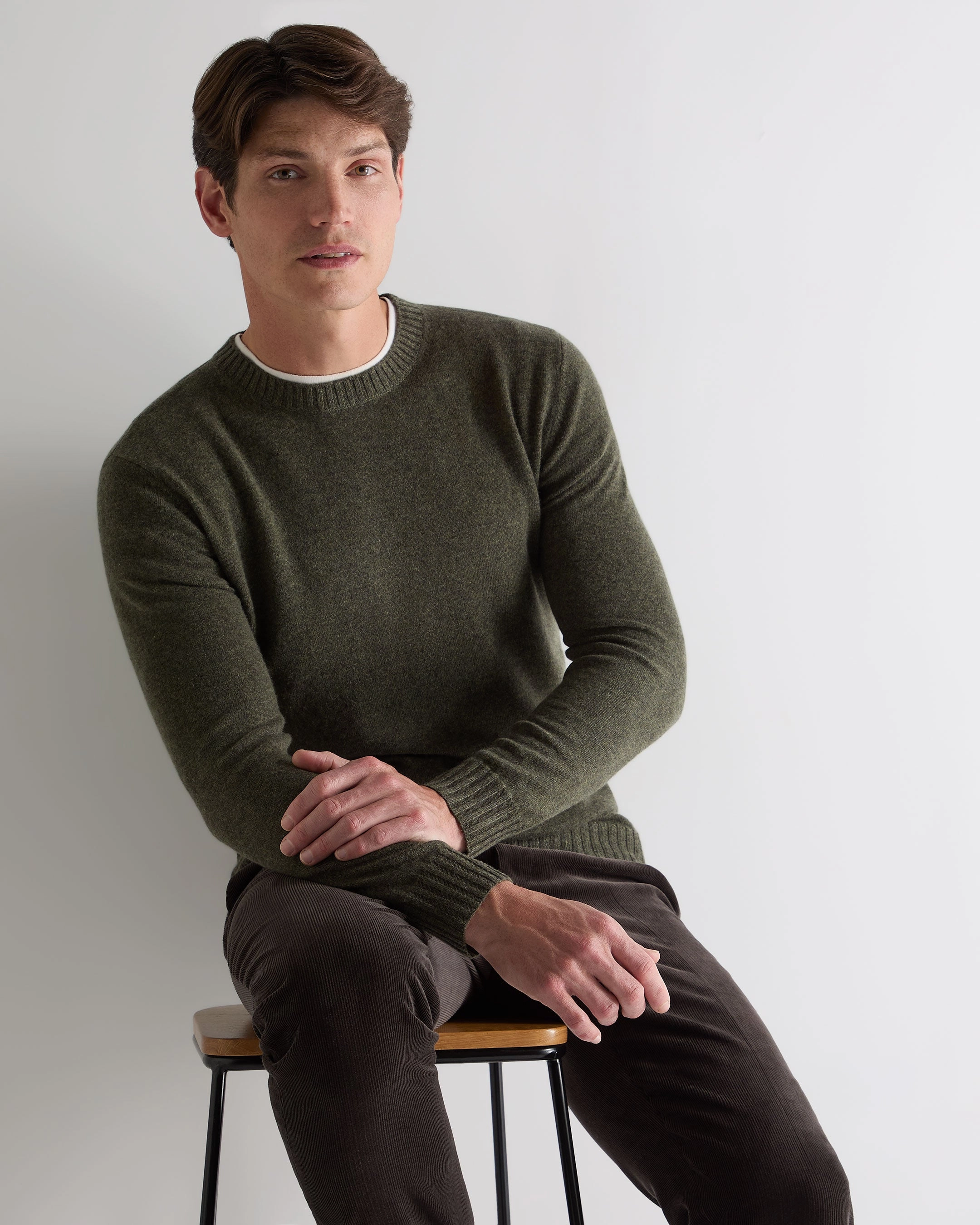 Limited Stock Alert Dont Miss This Steal Men'S Shoreditch Round Neck Cashmere Jumper Moss Green