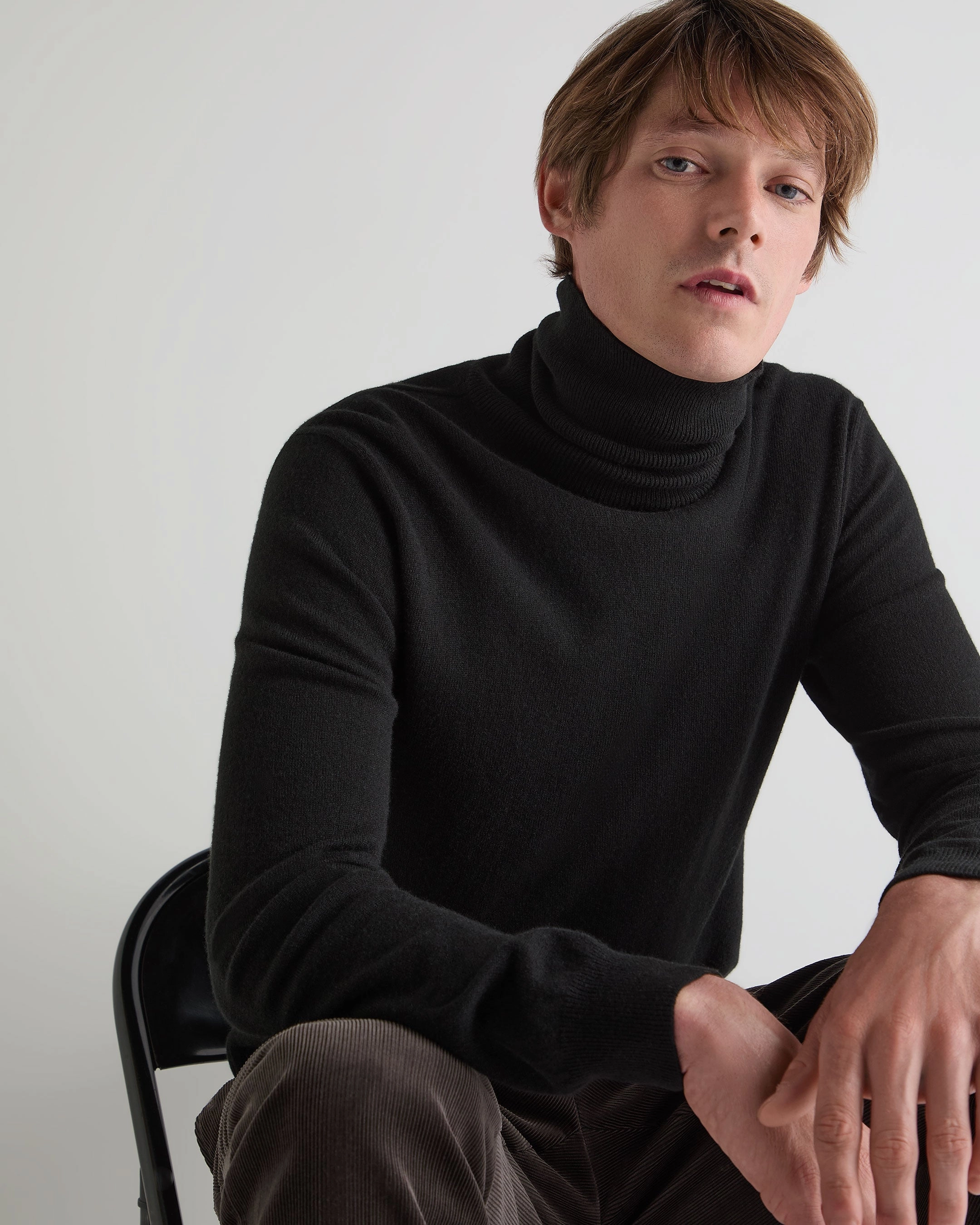 Shop Smart Save Men'S Trafalgar Roll Neck Cashmere Jumper Black