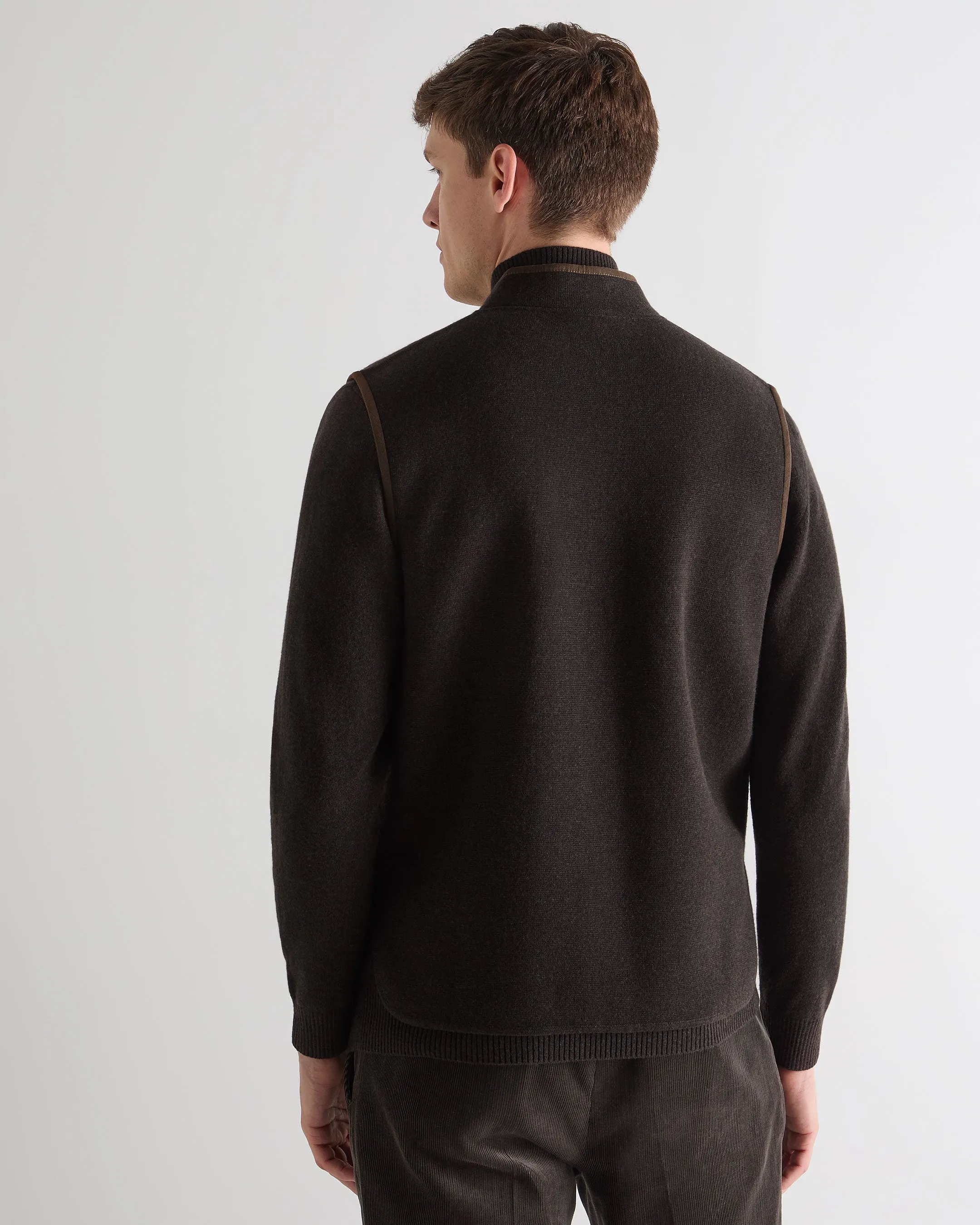Todays Hot Savings Men'S Shaftesbury Suede Trim Cashmere Gilet Chocolate Brown