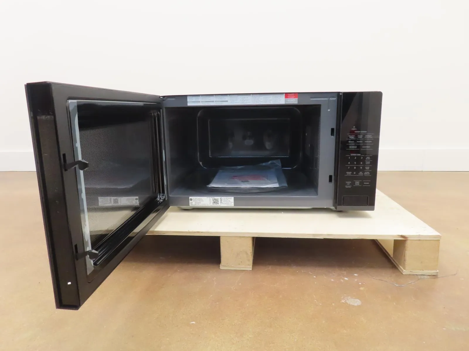 MonogramZEB1227SLSS 2.2 Cu. Ft. Built In Microwave Black (Local Pickup Only)