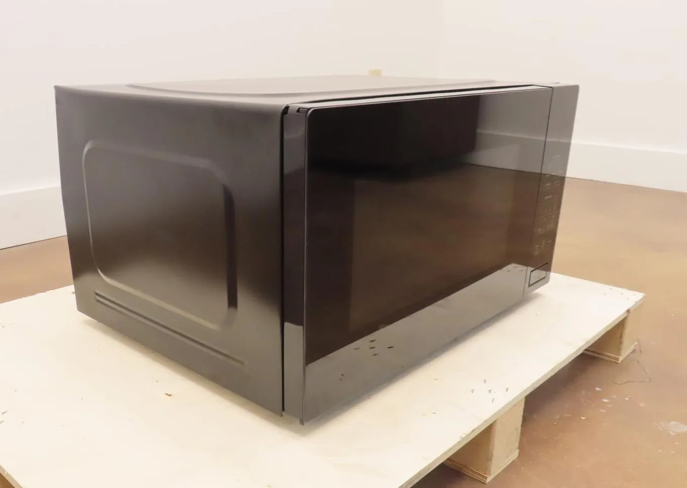 MonogramZEB1227SLSS 2.2 Cu. Ft. Built In Microwave Black (Local Pickup Only)