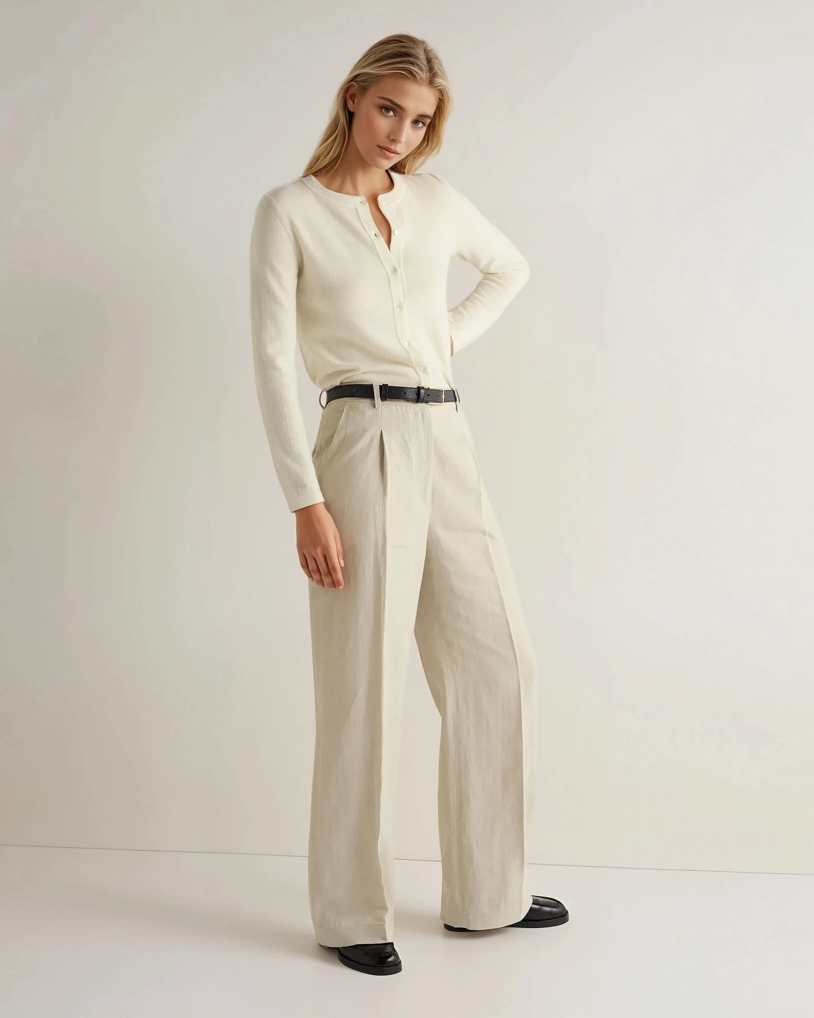Special Occasion Discount Women'S Hallie Round Neck Cashmere Cardigan New Ivory White