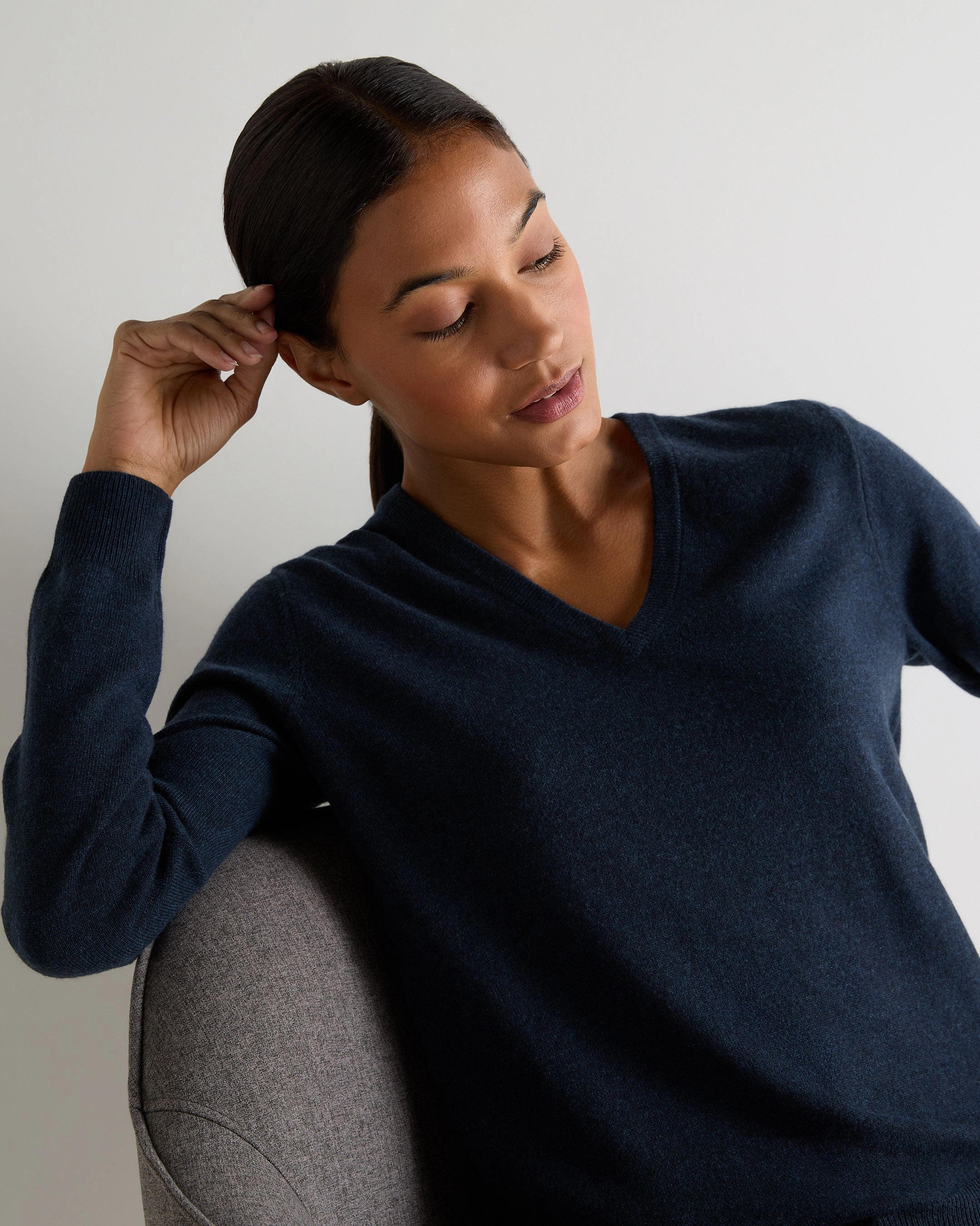 Grab Your Hot Pick Surprise Discount Today Women'S Phoebe V Neck Cashmere Jumper Indigo Blue