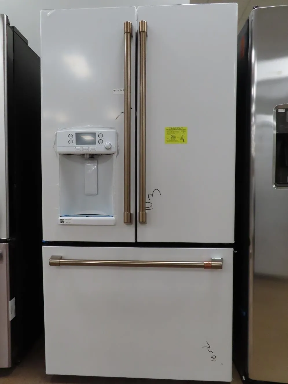 NIB Cafe 36" French Door Smart Refrigerator with 27.8 Cu Ft Capacity CFE28TP4MW2